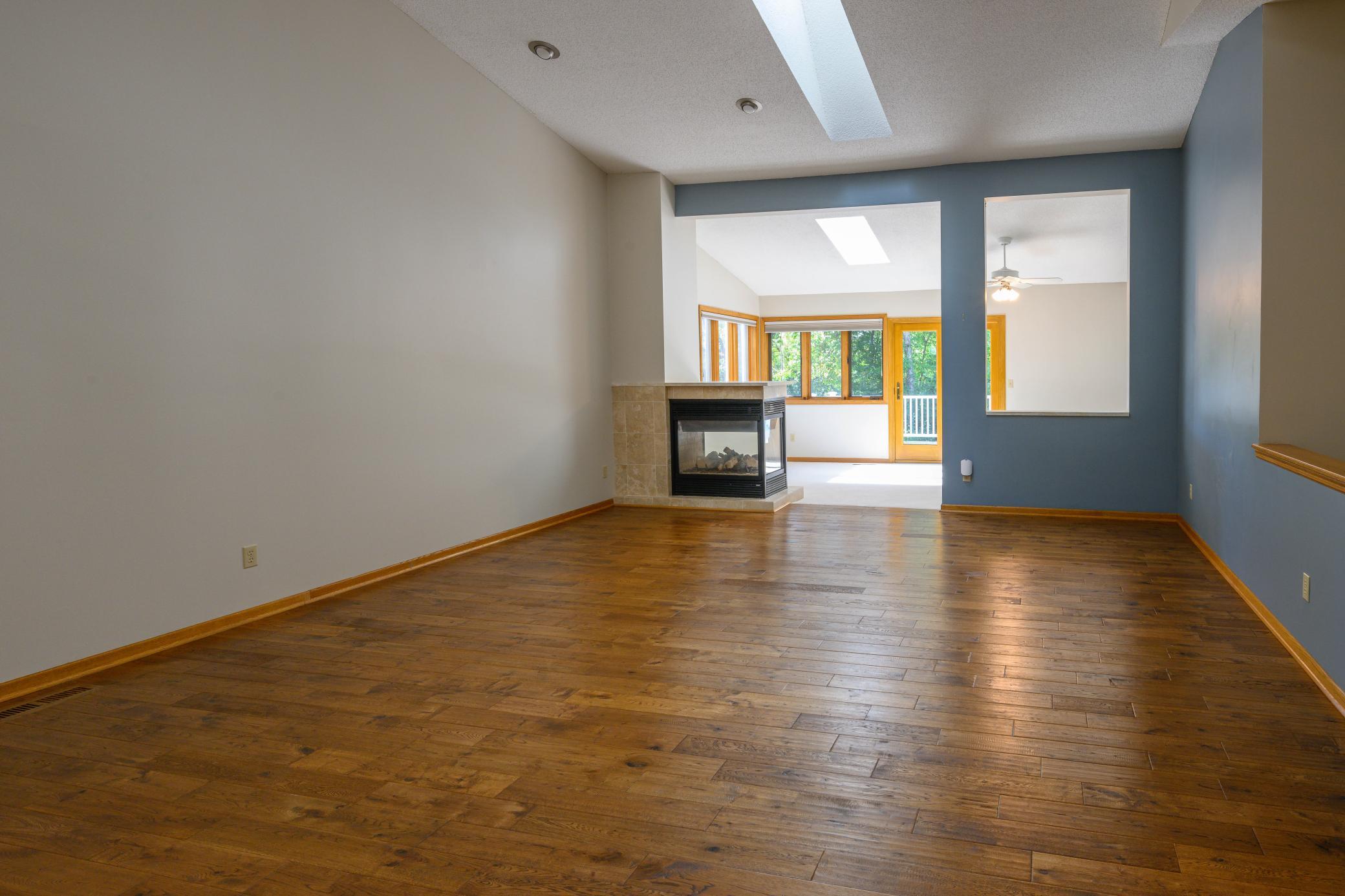 View of Residential at 901 Southcross Drive, Burnsville MN 55306, Burnsville (8 of 46) - Mike Wilen | Minnesota Team Real Estate