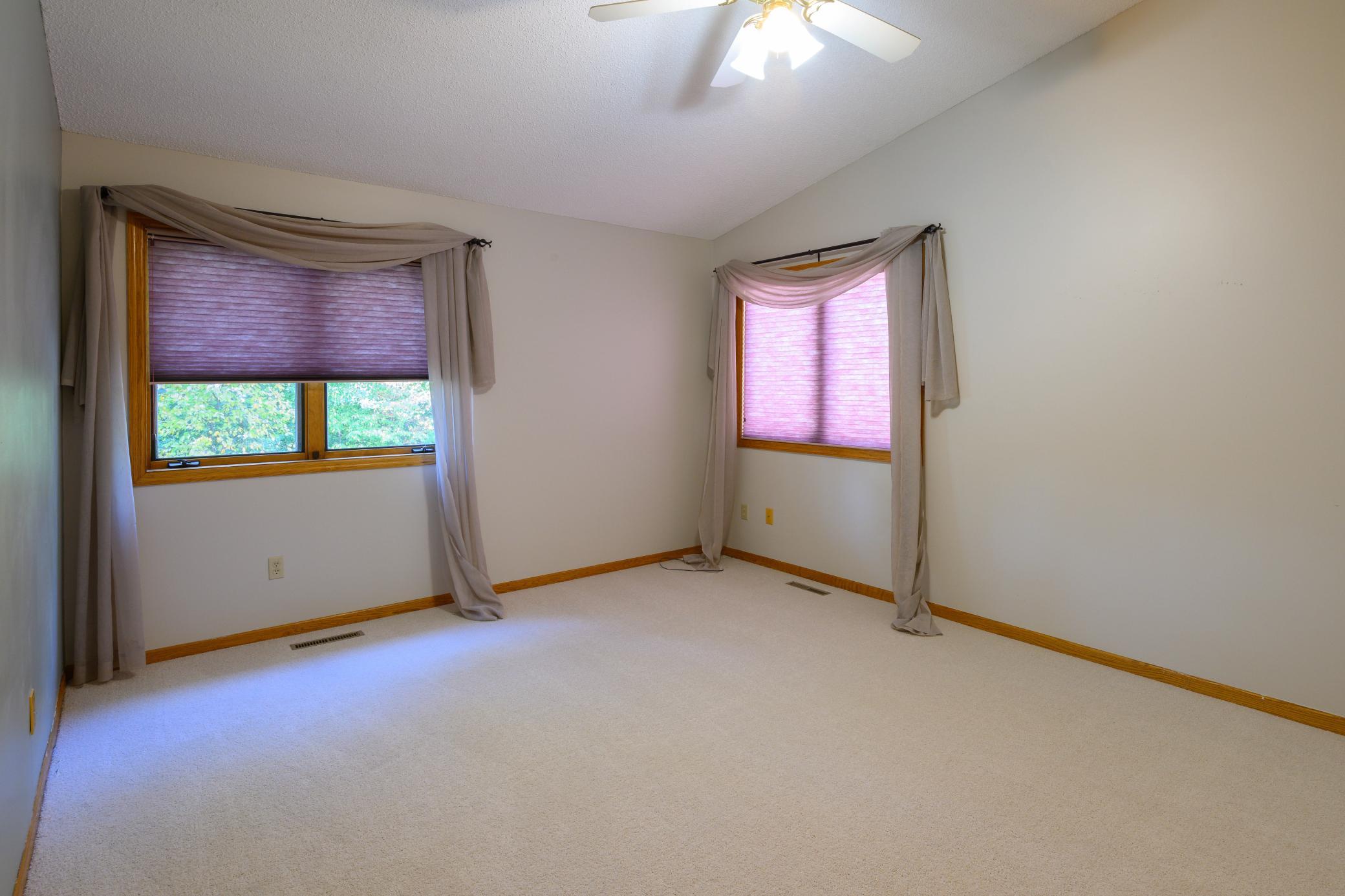 View of Residential at 901 Southcross Drive, Burnsville MN 55306, Burnsville (21 of 46) - Mike Wilen | Minnesota Team Real Estate