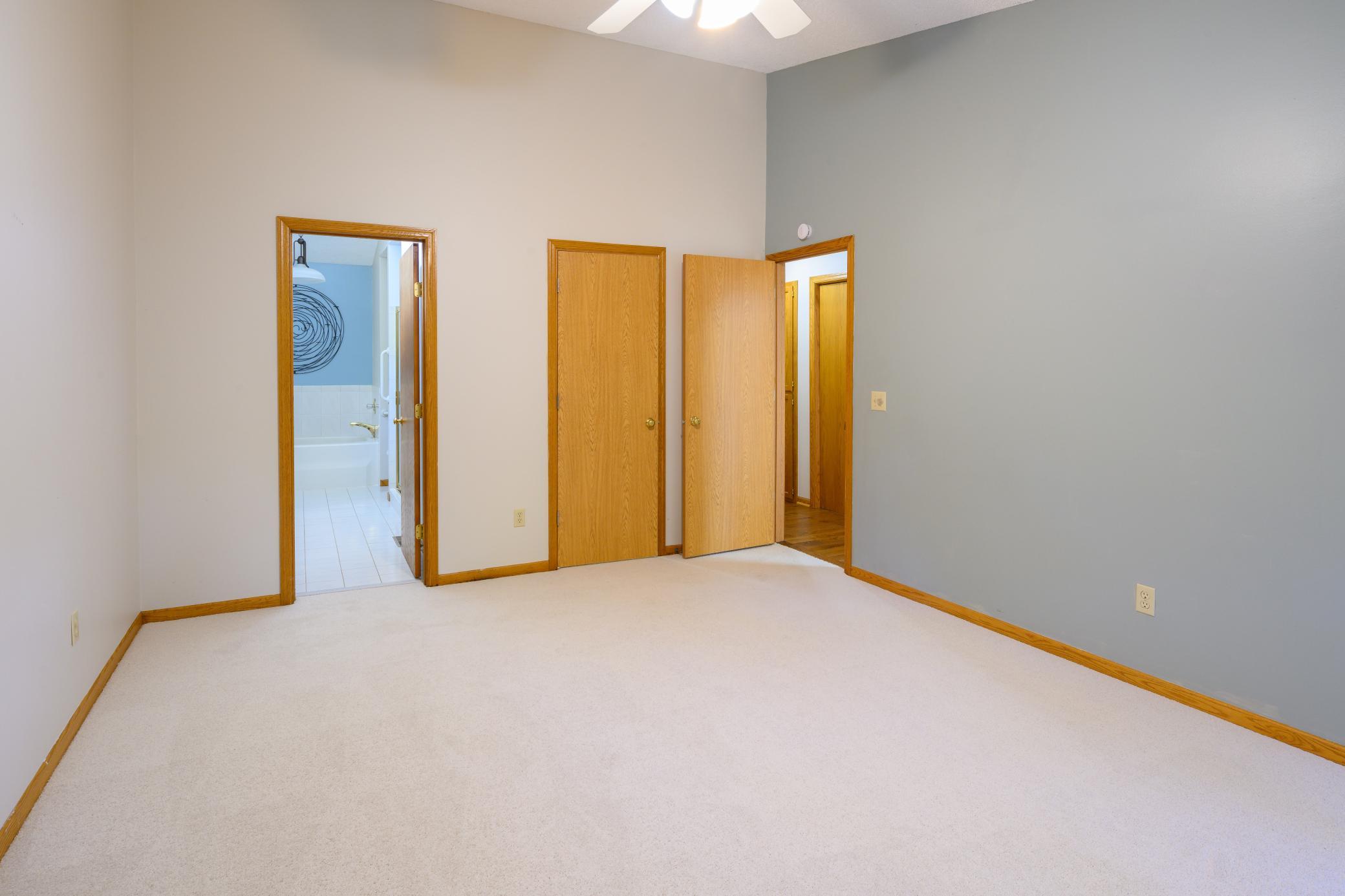 View of Residential at 901 Southcross Drive, Burnsville MN 55306, Burnsville (24 of 46) - Mike Wilen | Minnesota Team Real Estate