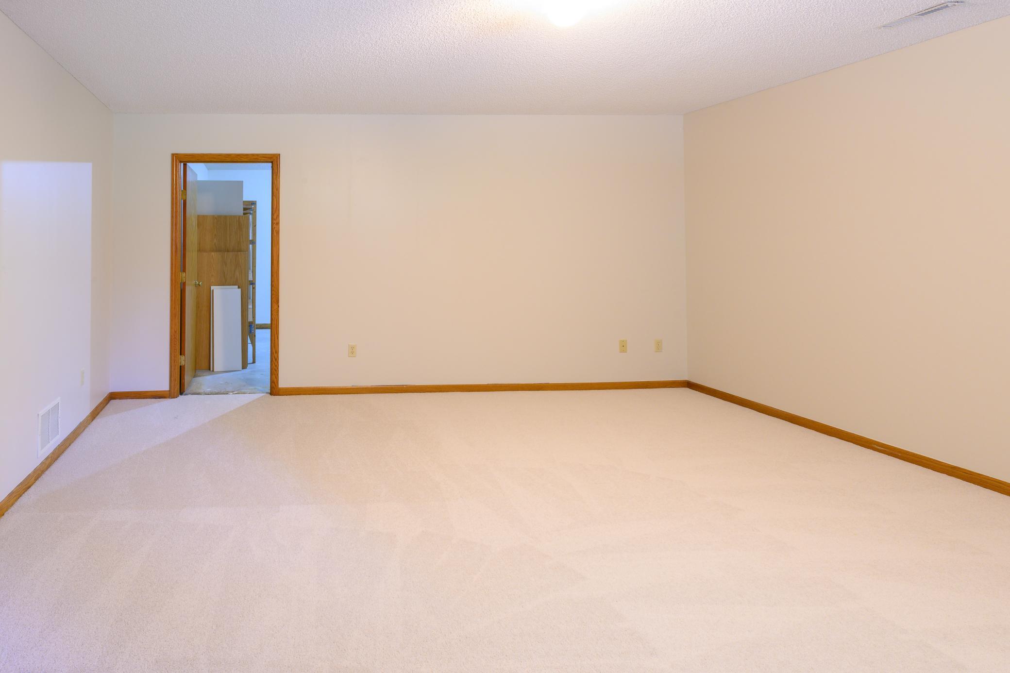 View of Residential at 901 Southcross Drive, Burnsville MN 55306, Burnsville (31 of 46) - Mike Wilen | Minnesota Team Real Estate