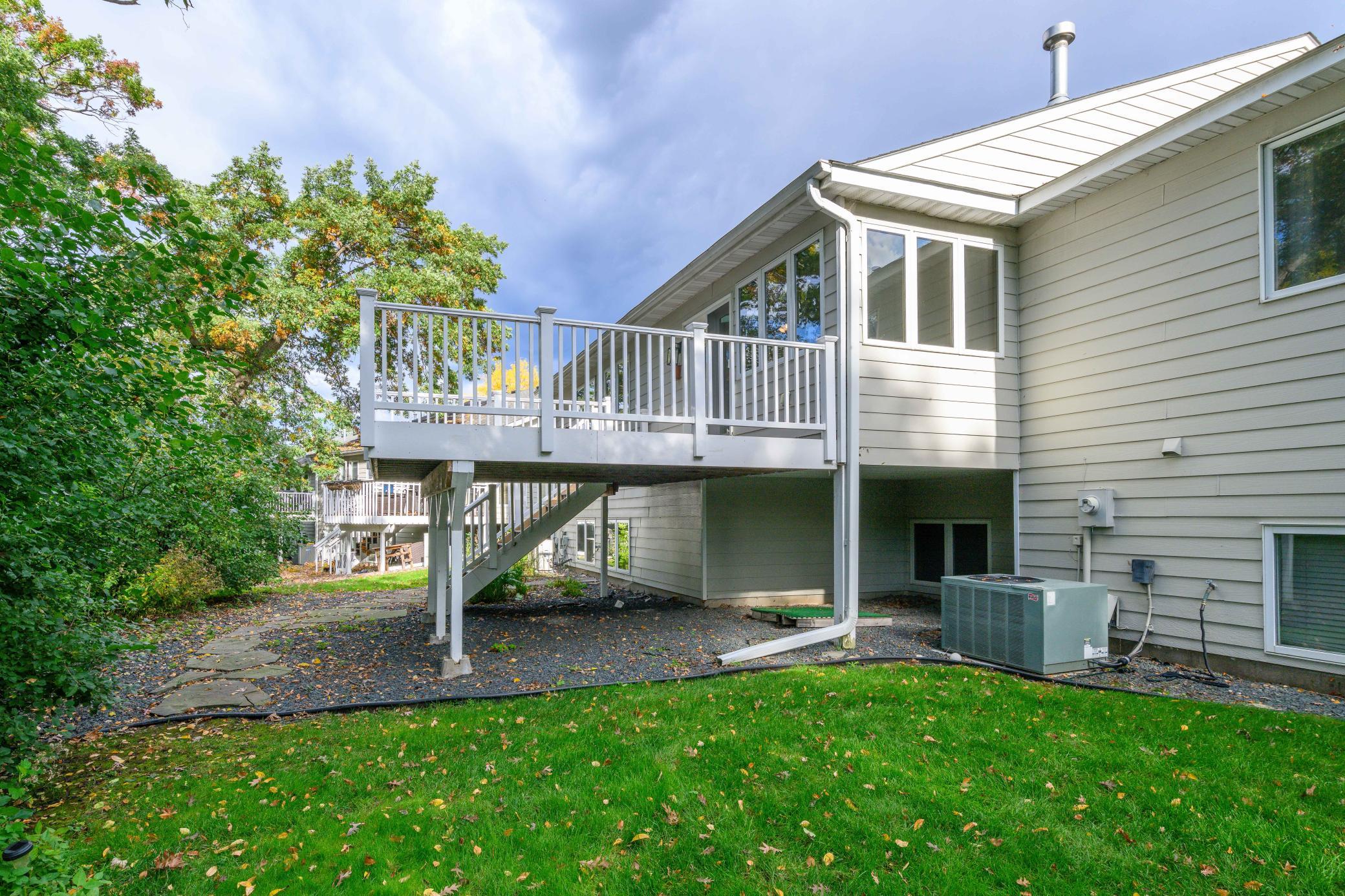 View of Residential at 901 Southcross Drive, Burnsville MN 55306, Burnsville (41 of 46) - Mike Wilen | Minnesota Team Real Estate