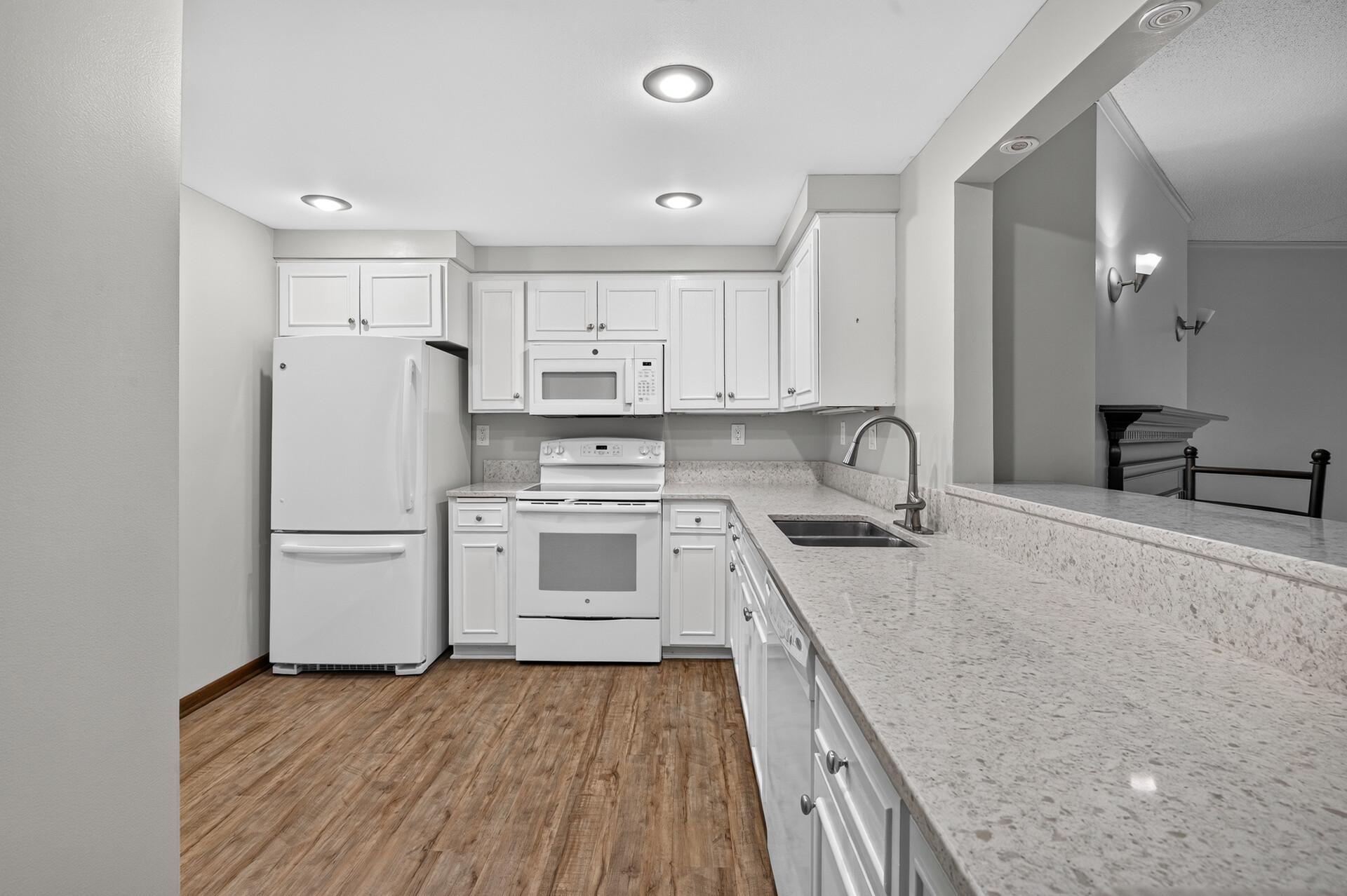 View of Residential at 1077 Sibley Memorial Highway #608, Saint Paul MN 55118, Saint Paul (4 of 34) - Mike Wilen | Minnesota Team Real Estate