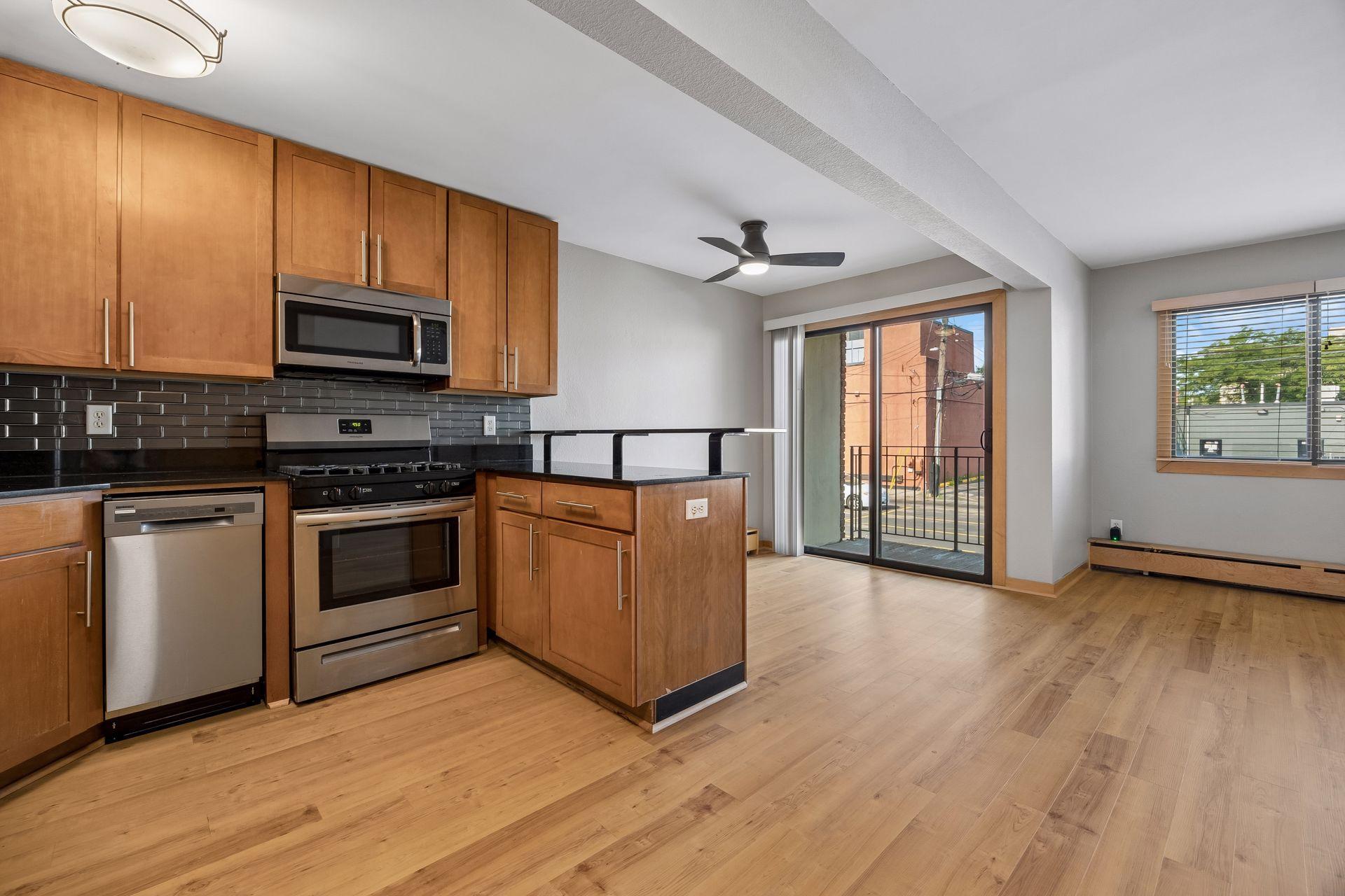 View of Residential at 2532 1st Avenue #208, Minneapolis MN 55404, Minneapolis (7 of 30) - Mike Wilen | Minnesota Team Real Estate