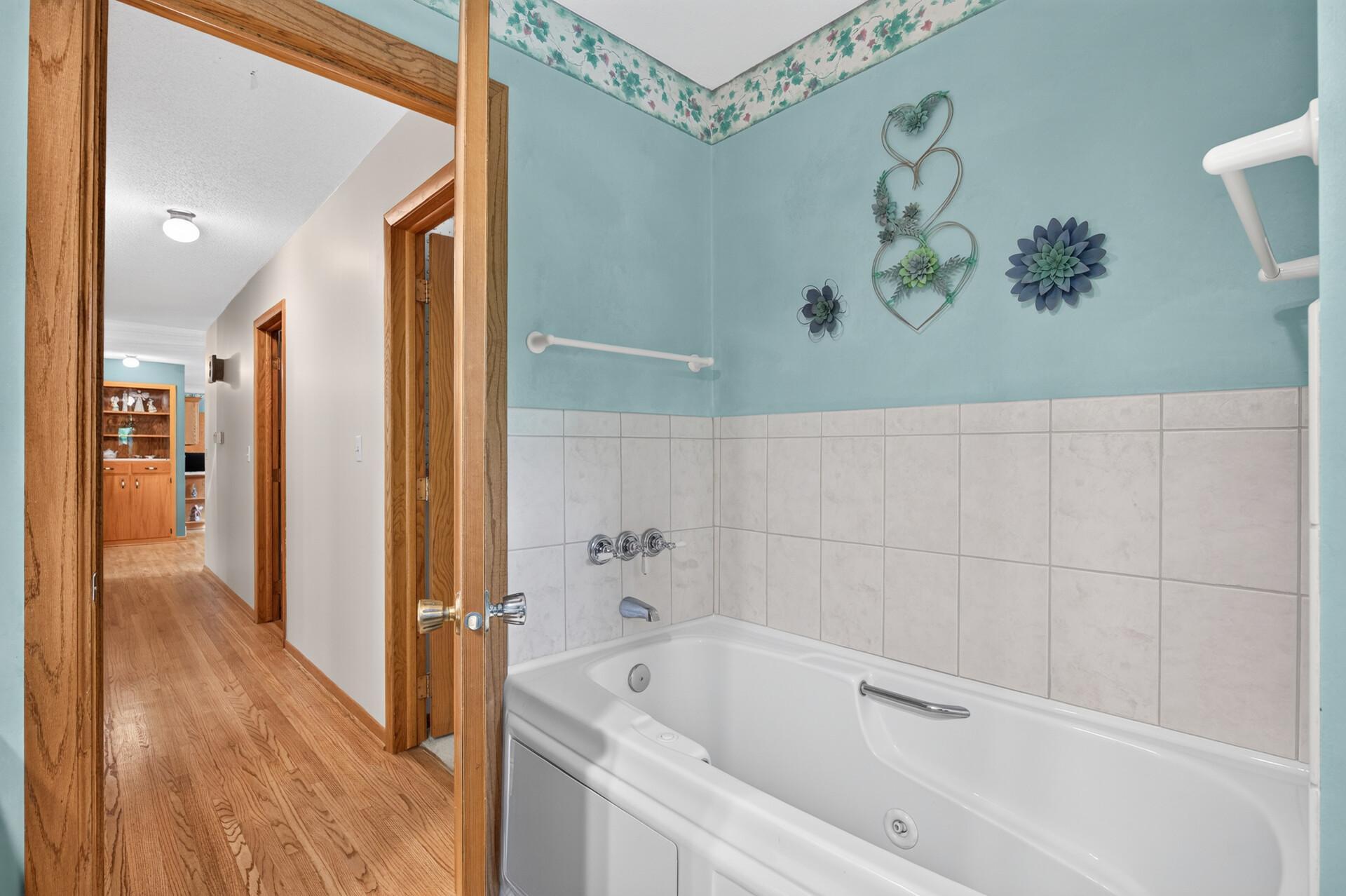 View of Residential at 22015 Pillsbury Avenue, Lakeville MN 55044, Lakeville (17 of 42) - Mike Wilen | Minnesota Team Real Estate