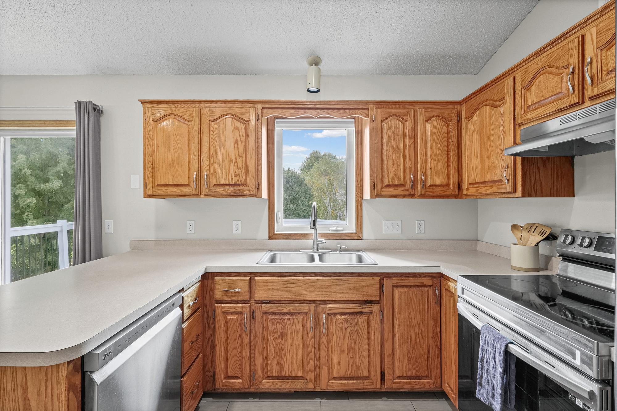 View of Residential at 674 Lois Lane, Lino Lakes MN 55014, Lino Lakes (17 of 52) - Mike Wilen | Minnesota Team Real Estate