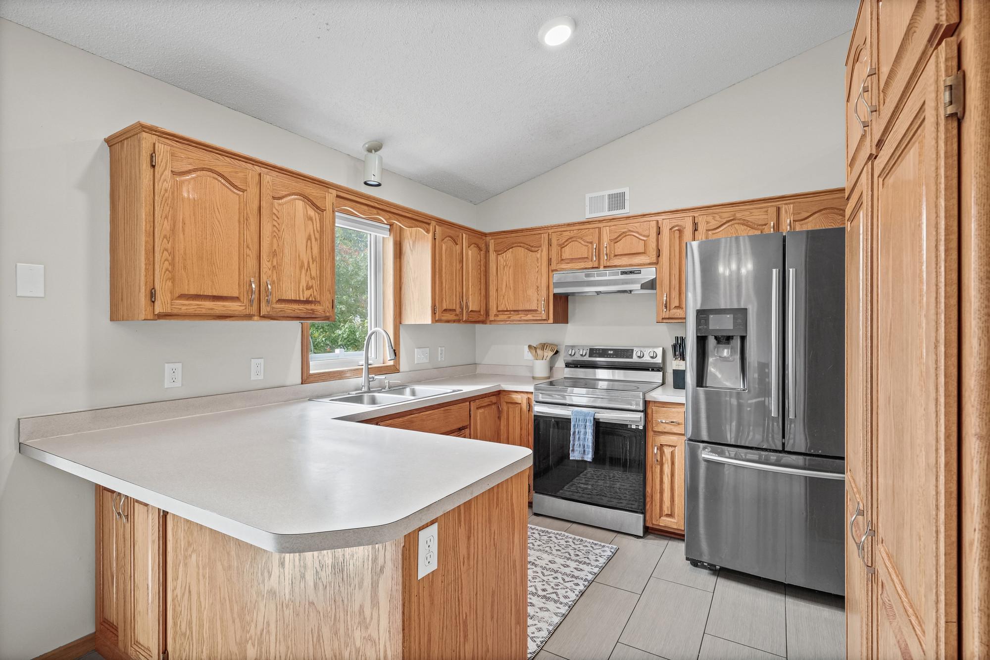View of Residential at 674 Lois Lane, Lino Lakes MN 55014, Lino Lakes (16 of 52) - Mike Wilen | Minnesota Team Real Estate
