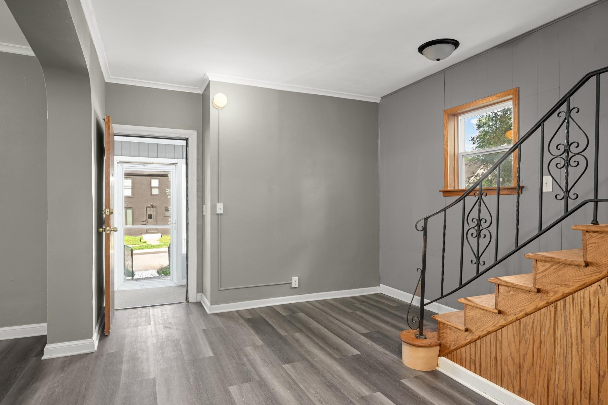 View of Residential at 2630 Girard Avenue, Minneapolis MN 55411, Minneapolis (27 of 27) - Mike Wilen | Minnesota Team Real Estate