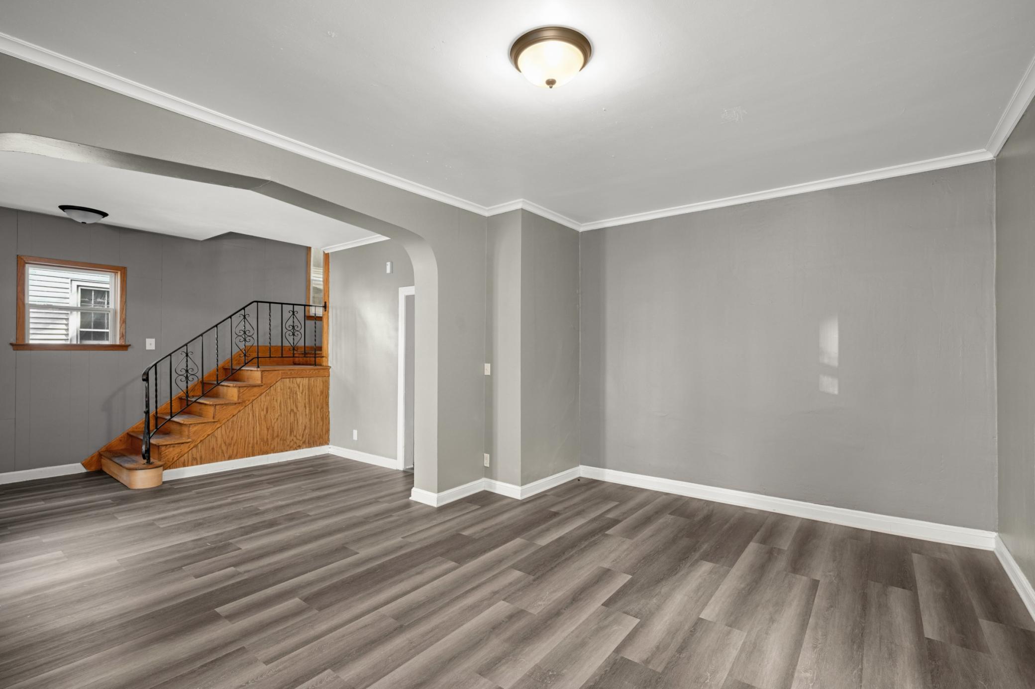 View of Residential at 2630 Girard Avenue, Minneapolis MN 55411, Minneapolis (22 of 27) - Mike Wilen | Minnesota Team Real Estate