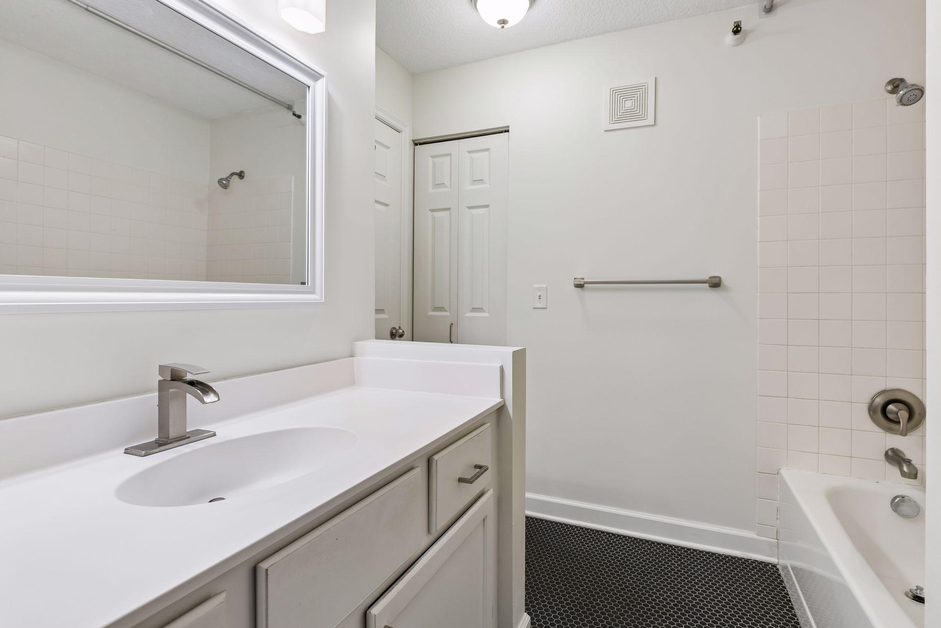 View of Residential at 7610 York Avenue #3109, Edina MN 55435, Edina (20 of 35) - Mike Wilen | Minnesota Team Real Estate