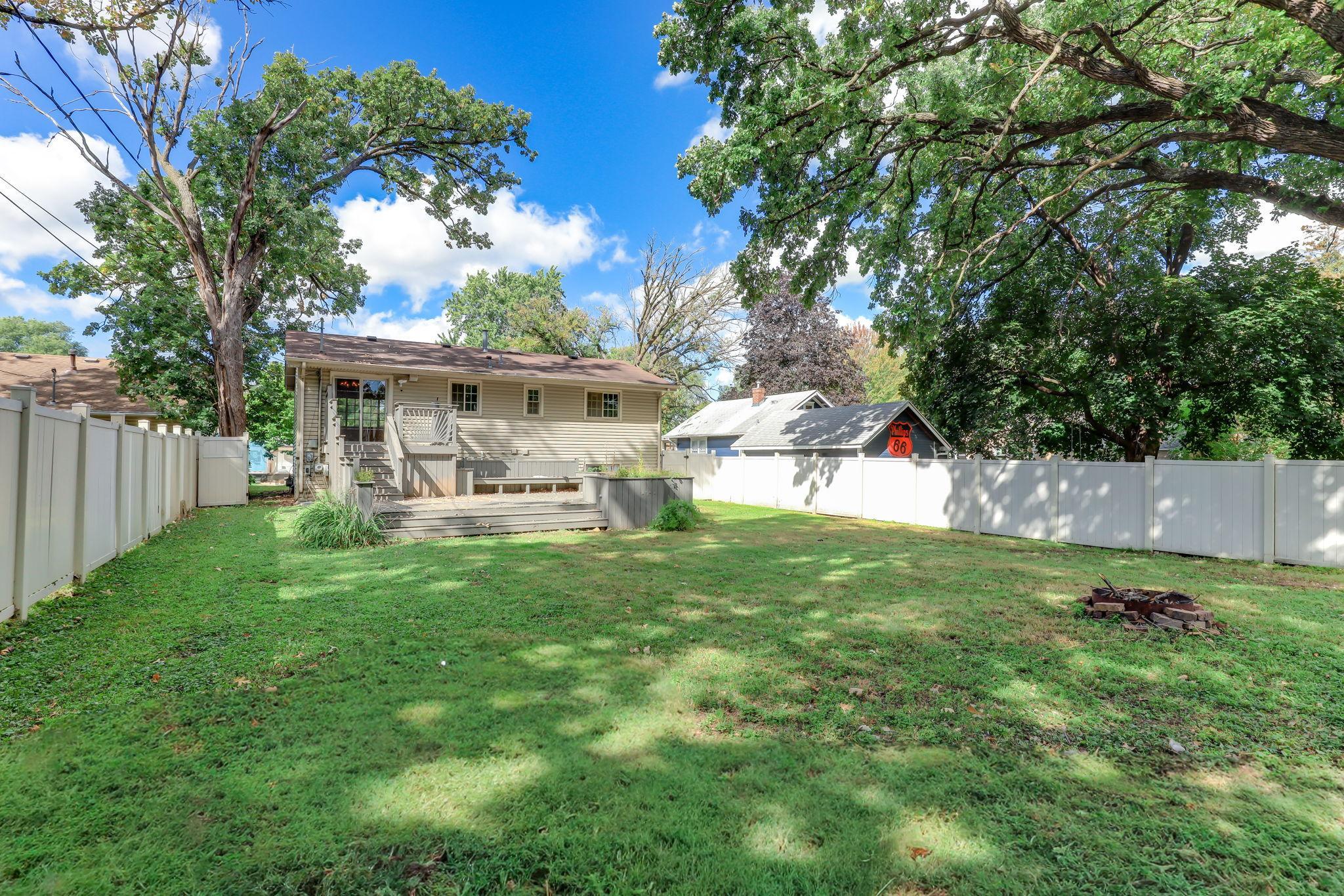 View of Residential at 4130 Adair Avenue, Robbinsdale MN 55422, Robbinsdale (29 of 33) - Mike Wilen | Minnesota Team Real Estate