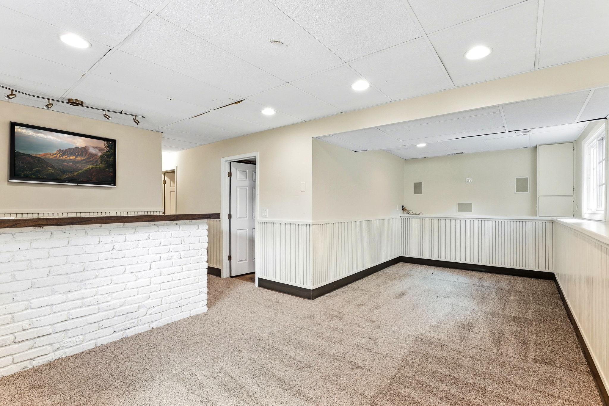 View of Residential at 4130 Adair Avenue, Robbinsdale MN 55422, Robbinsdale (17 of 33) - Mike Wilen | Minnesota Team Real Estate
