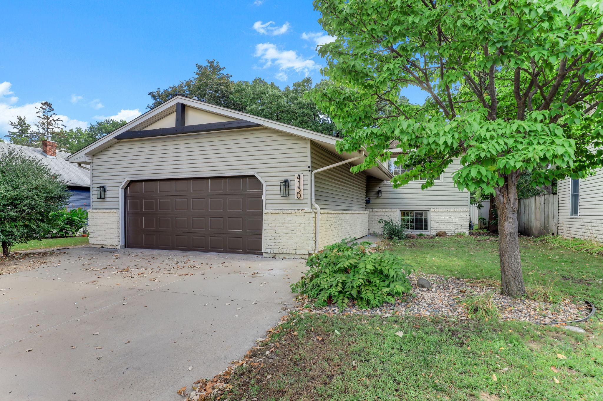 View of Residential at 4130 Adair Avenue, Robbinsdale MN 55422, Robbinsdale (30 of 33) - Mike Wilen | Minnesota Team Real Estate