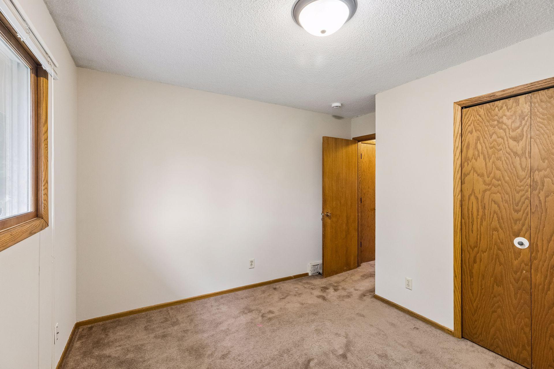 View of Residential Income at 2222-2226 Beech Street, Saint Paul MN 55119, Saint Paul (11 of 34) - Mike Wilen | Minnesota Team Real Estate