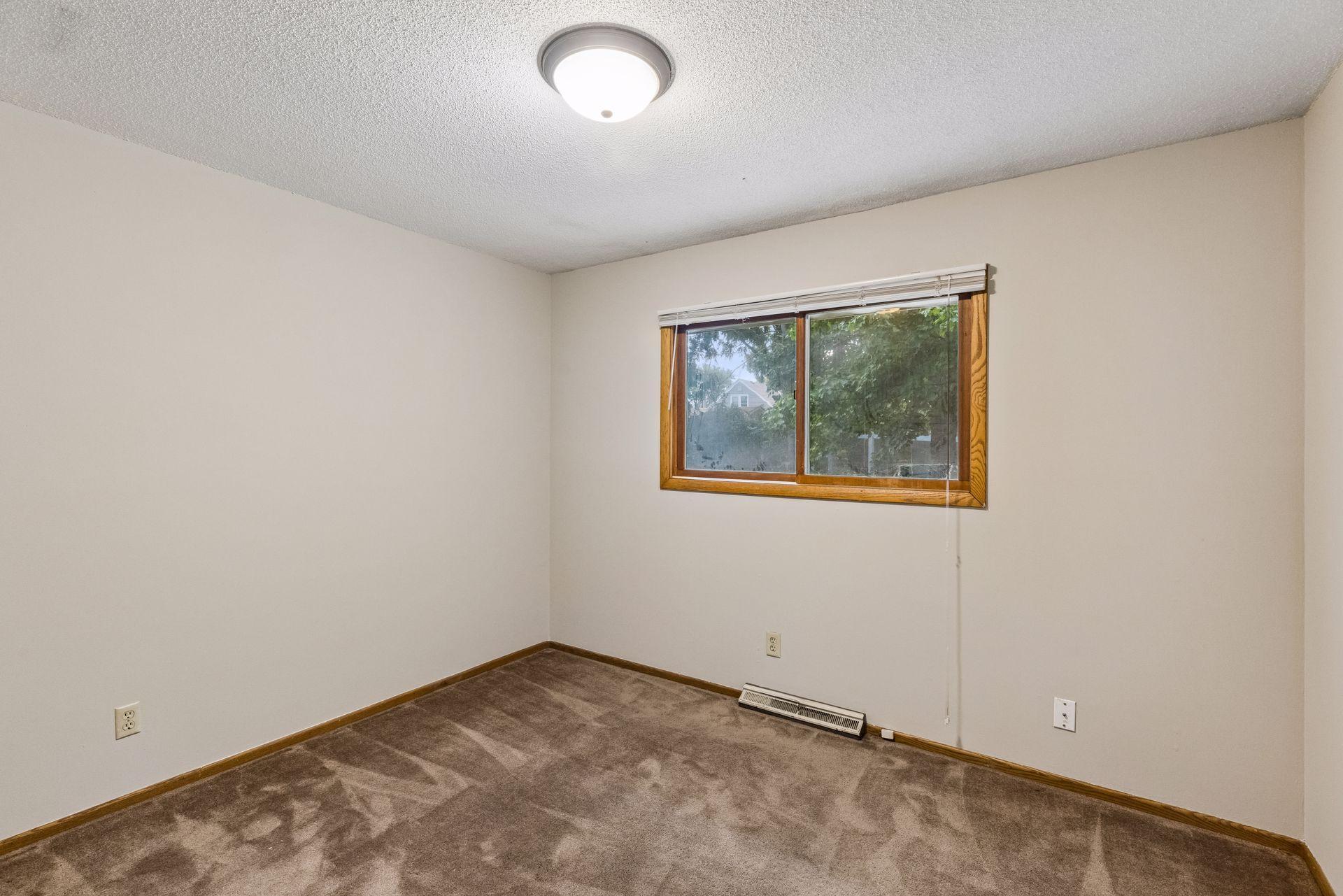 View of Residential Income at 2222-2226 Beech Street, Saint Paul MN 55119, Saint Paul (8 of 34) - Mike Wilen | Minnesota Team Real Estate