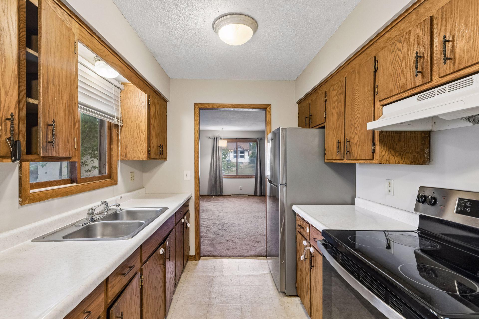 View of Residential Income at 2222-2226 Beech Street, Saint Paul MN 55119, Saint Paul (10 of 34) - Mike Wilen | Minnesota Team Real Estate