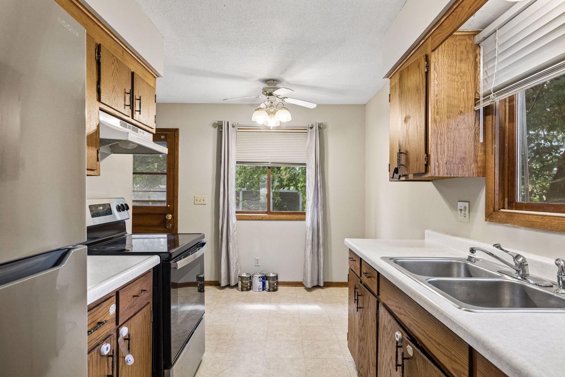 View of Residential Income at 2222-2226 Beech Street, Saint Paul MN 55119, Saint Paul (9 of 34) - Mike Wilen | Minnesota Team Real Estate