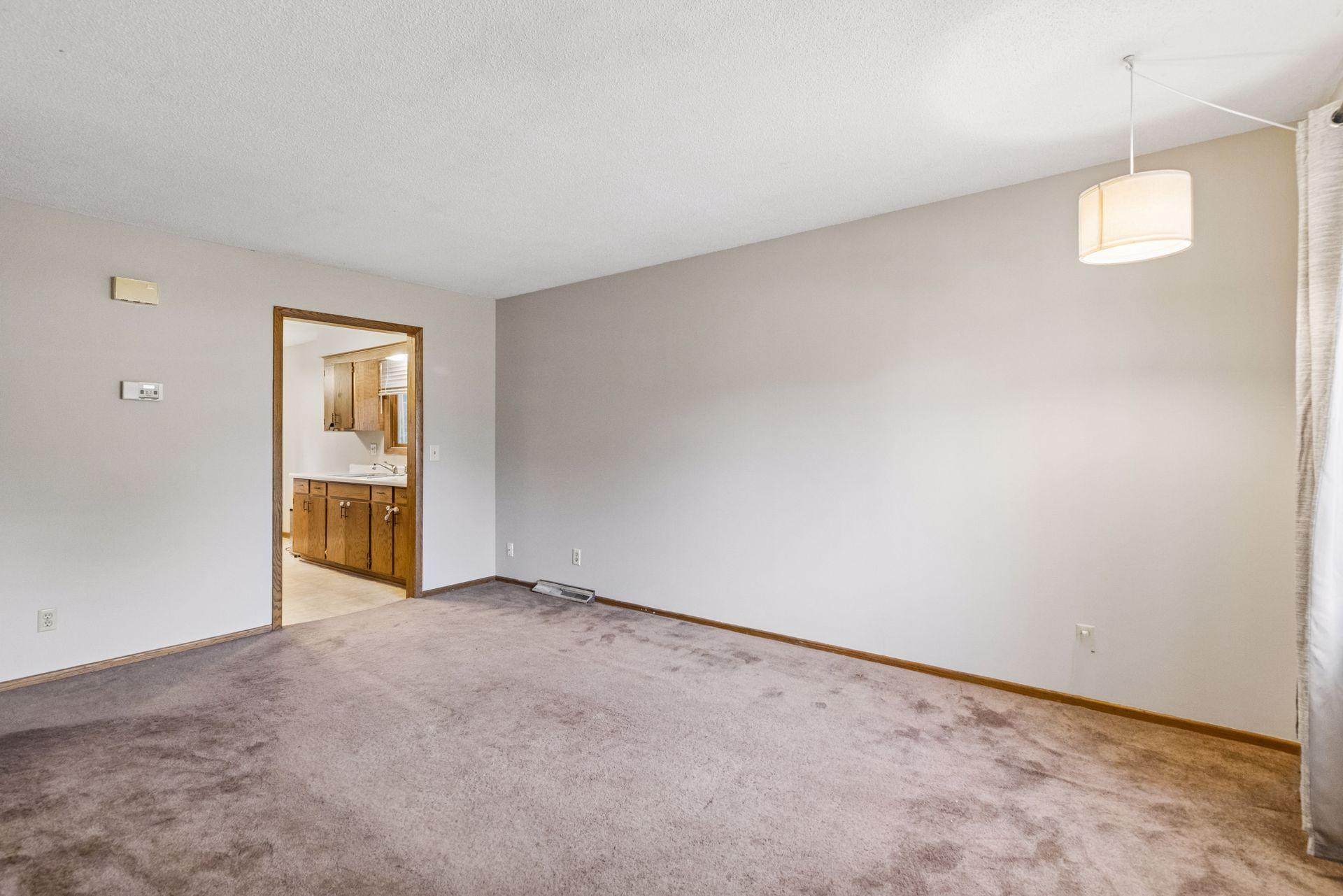 View of Residential Income at 2222-2226 Beech Street, Saint Paul MN 55119, Saint Paul (4 of 34) - Mike Wilen | Minnesota Team Real Estate