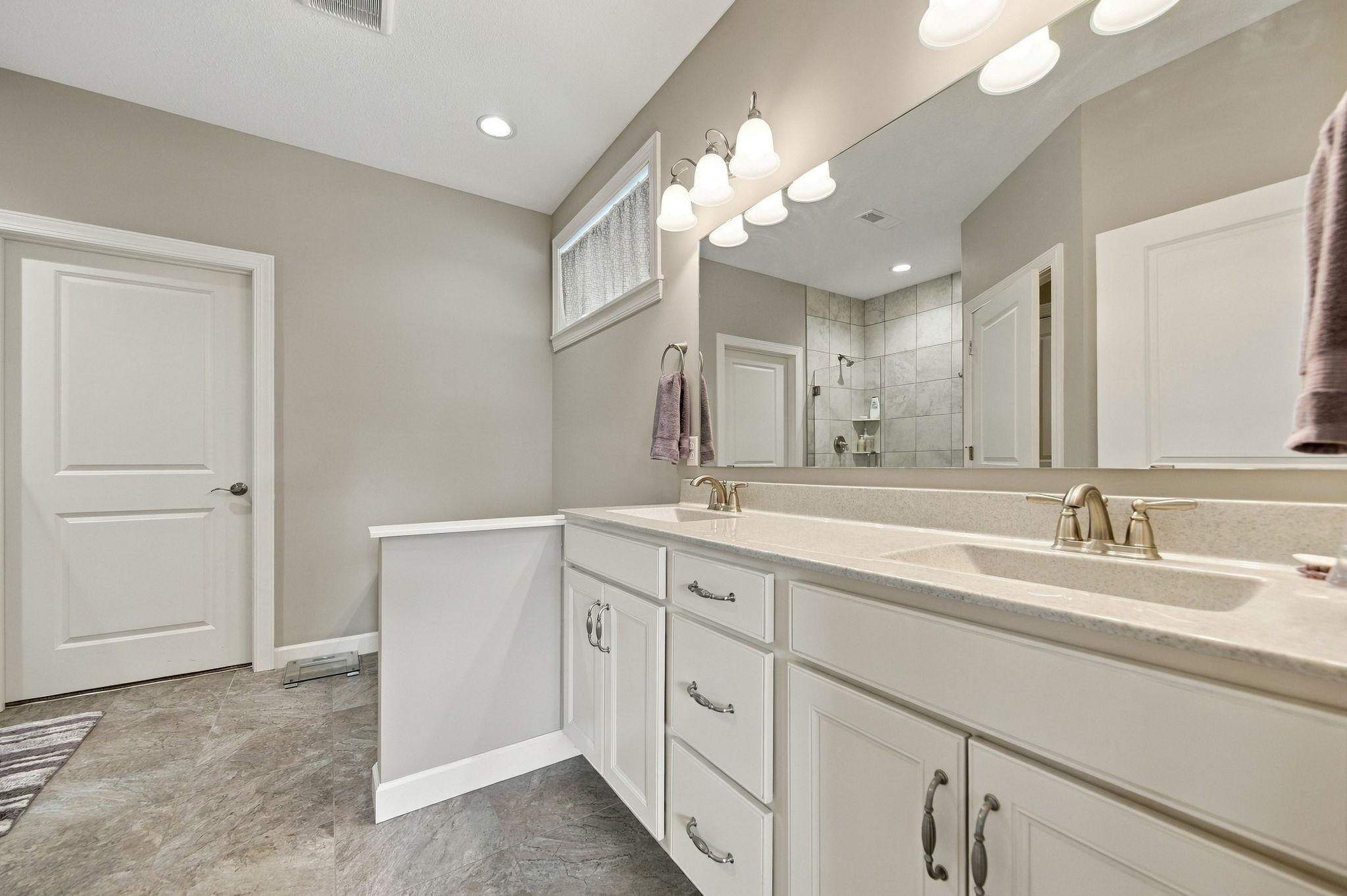 View of Residential at 8275 Oakview Court, Maple Grove MN 55369, Maple Grove (32 of 43) - Mike Wilen | Minnesota Team Real Estate