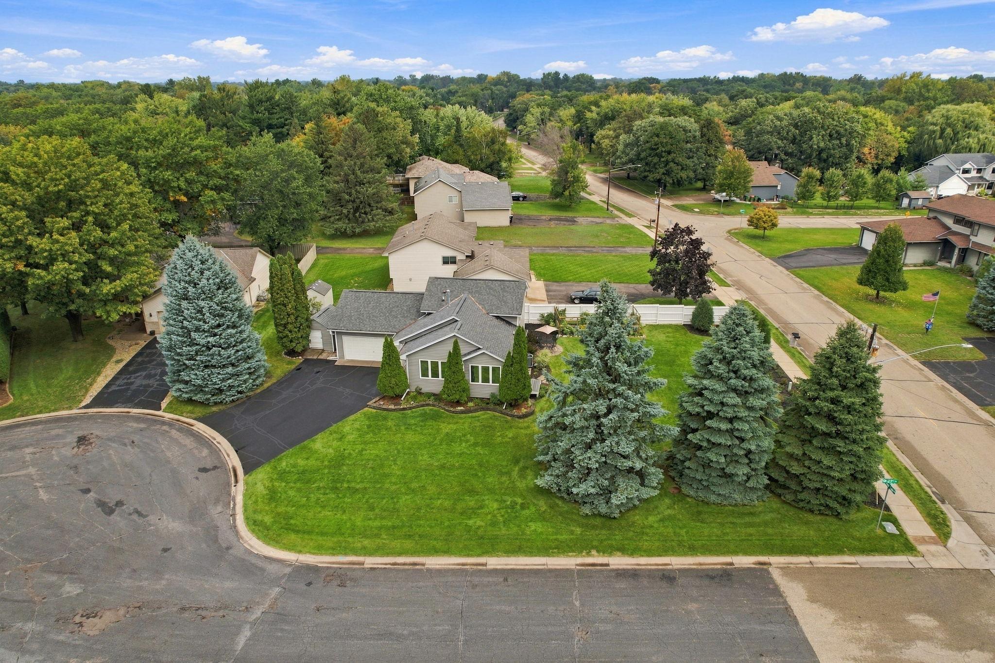 View of Residential at 2905 127th Circle, Coon Rapids MN 55448, Coon Rapids (40 of 46) - Mike Wilen | Minnesota Team Real Estate