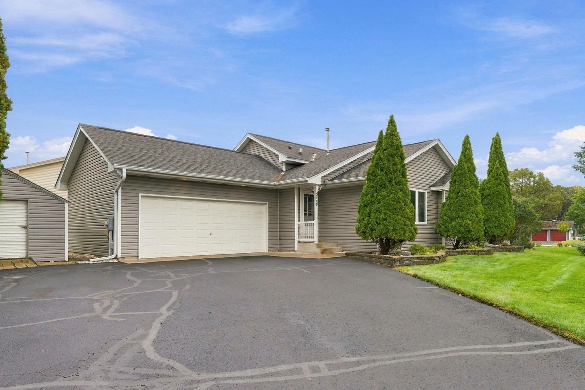 View of Residential at 2905 127th Circle, Coon Rapids MN 55448, Coon Rapids (39 of 46) - Mike Wilen | Minnesota Team Real Estate