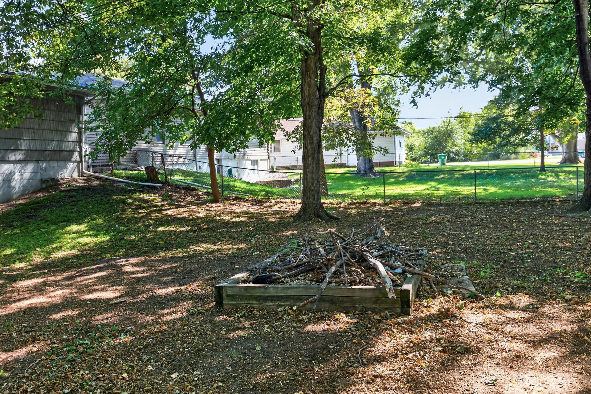 View of Residential at 6913 Toledo Avenue, Brooklyn Center MN 55429, Brooklyn Center (11 of 12) - Mike Wilen | Minnesota Team Real Estate