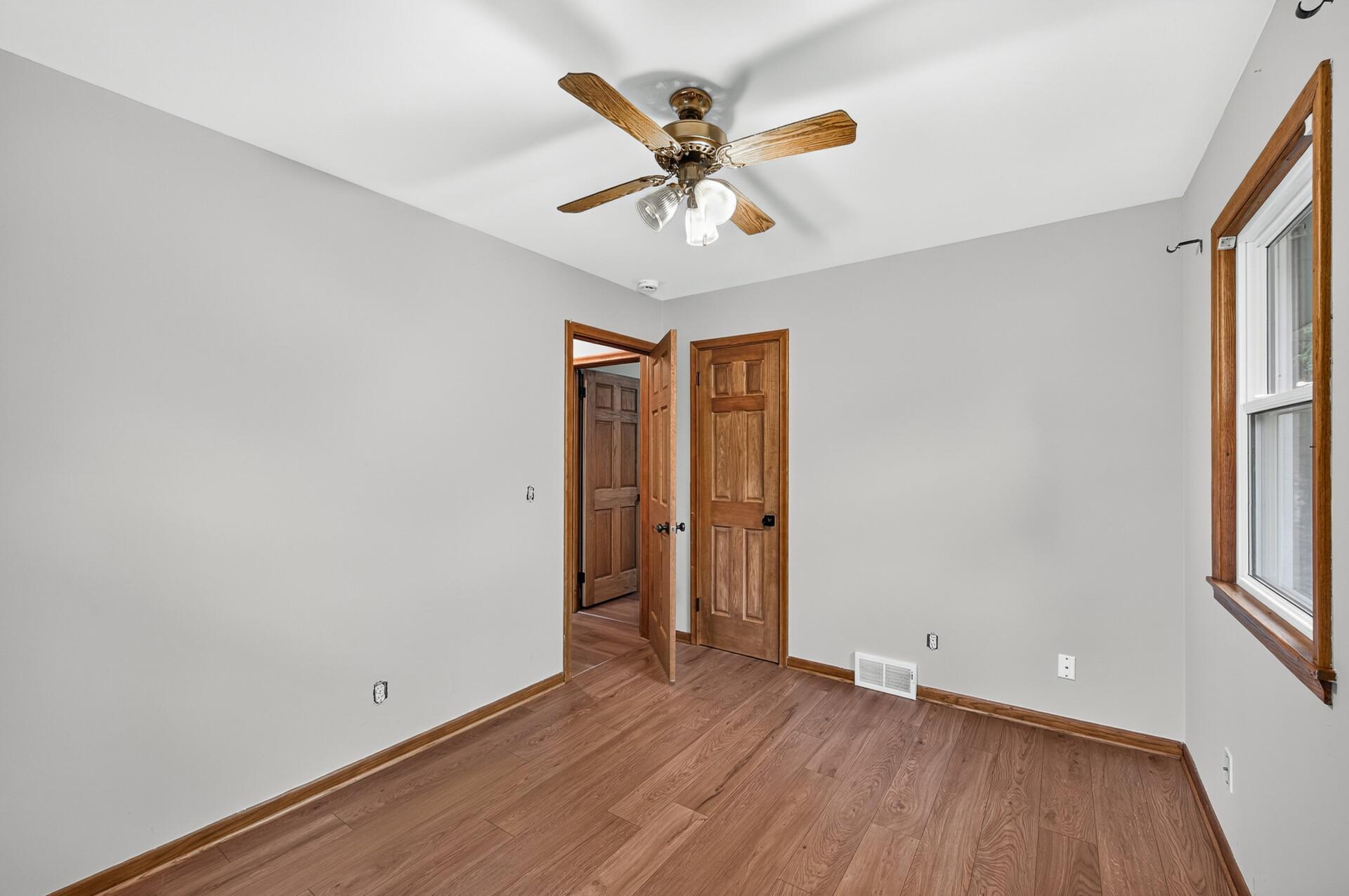 View of Residential at 6913 Toledo Avenue, Brooklyn Center MN 55429, Brooklyn Center (22 of 48) - Mike Wilen | Minnesota Team Real Estate