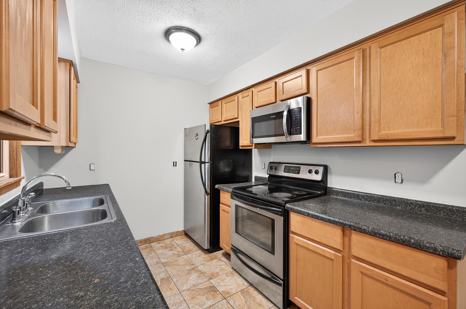 View of Residential at 6913 Toledo Avenue, Brooklyn Center MN 55429, Brooklyn Center (17 of 48) - Mike Wilen | Minnesota Team Real Estate