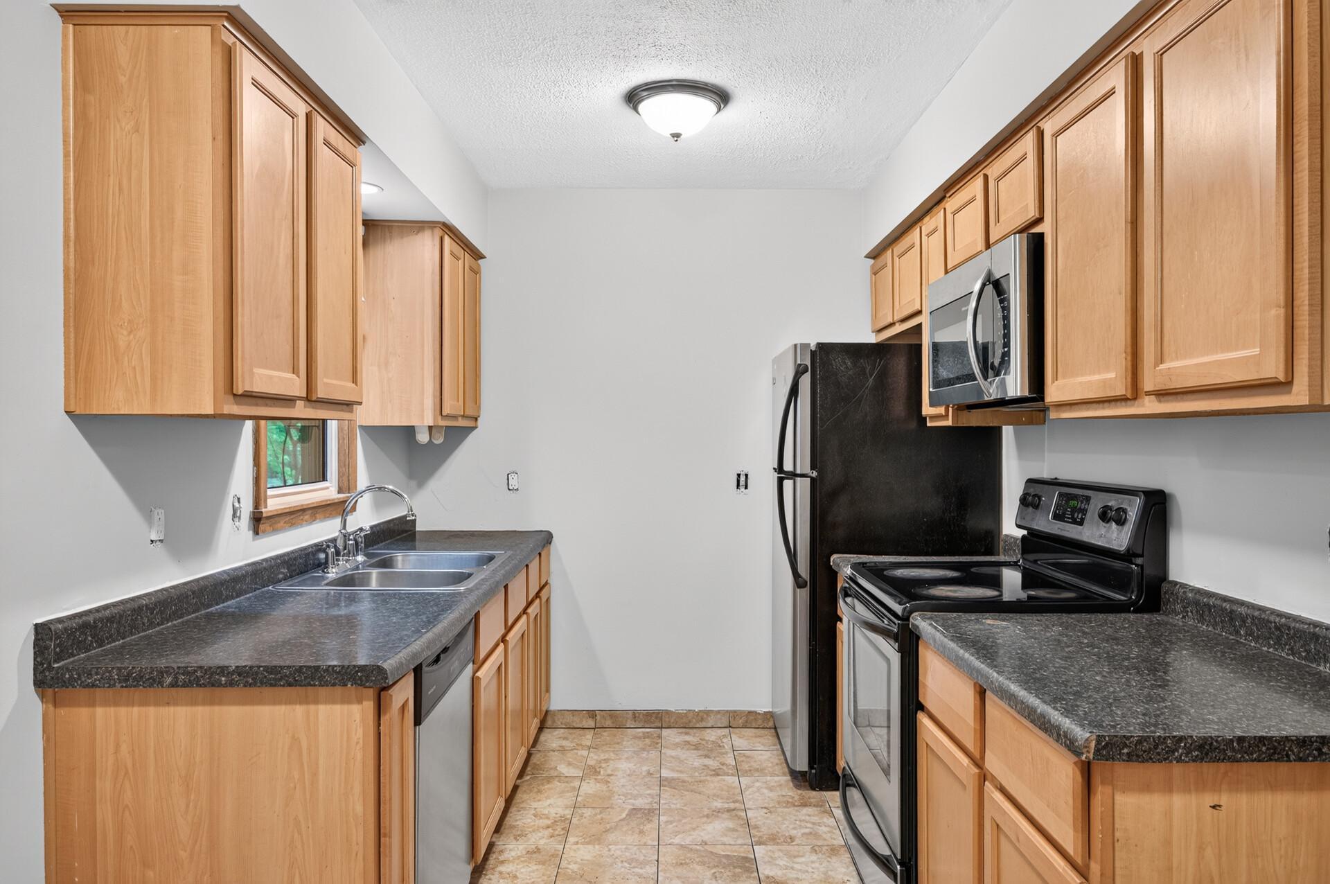 View of Residential at 6913 Toledo Avenue, Brooklyn Center MN 55429, Brooklyn Center (4 of 48) - Mike Wilen | Minnesota Team Real Estate
