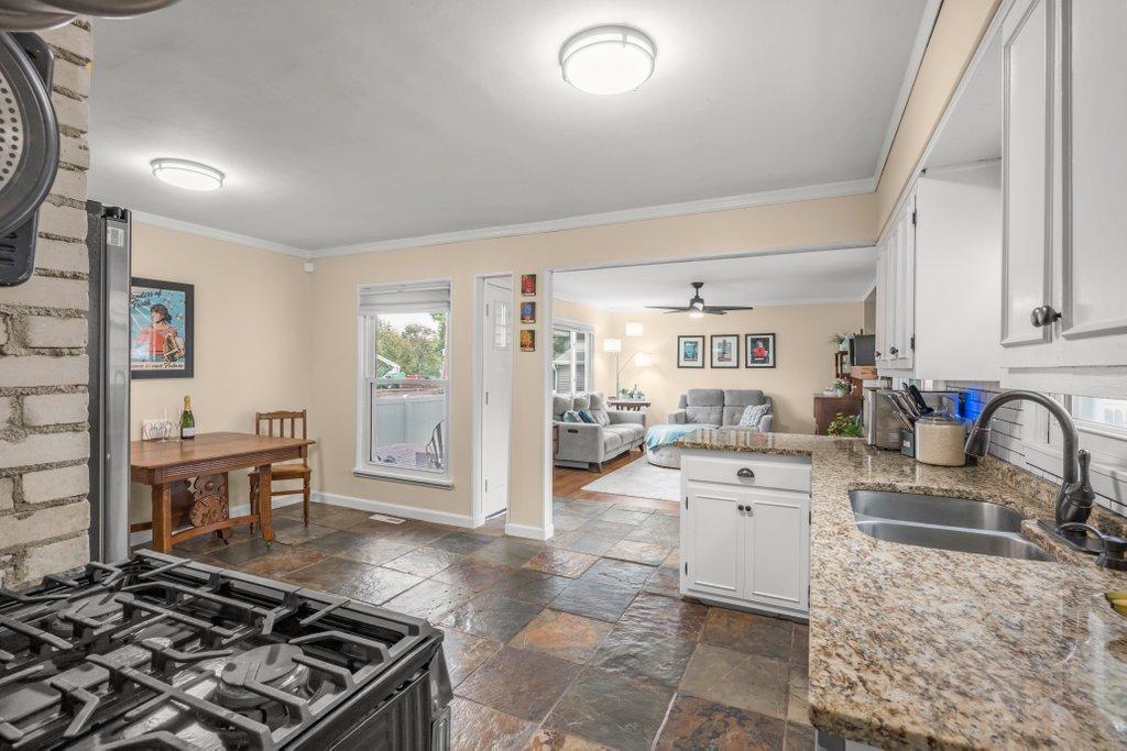 View of Residential at 3029 Idaho Avenue, Saint Louis Park MN 55426, Saint Louis Park (10 of 38) - Mike Wilen | Minnesota Team Real Estate