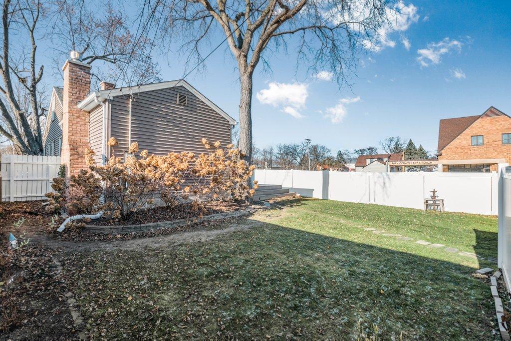 View of Residential at 3029 Idaho Avenue, Saint Louis Park MN 55426, Saint Louis Park (38 of 38) - Mike Wilen | Minnesota Team Real Estate
