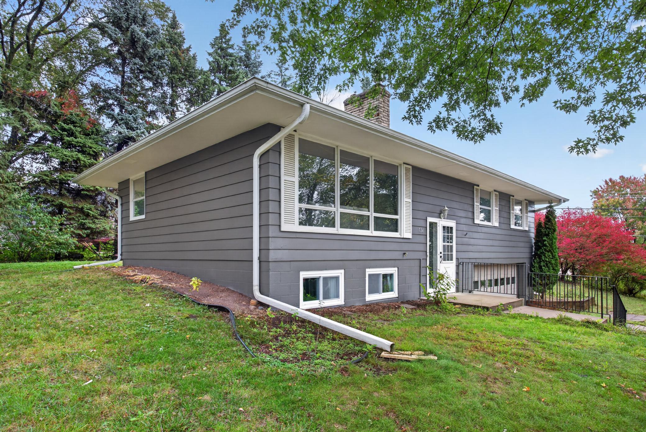 View of Residential at 724 152nd Street, Burnsville MN 55306, Burnsville (14 of 21) - Mike Wilen | Minnesota Team Real Estate