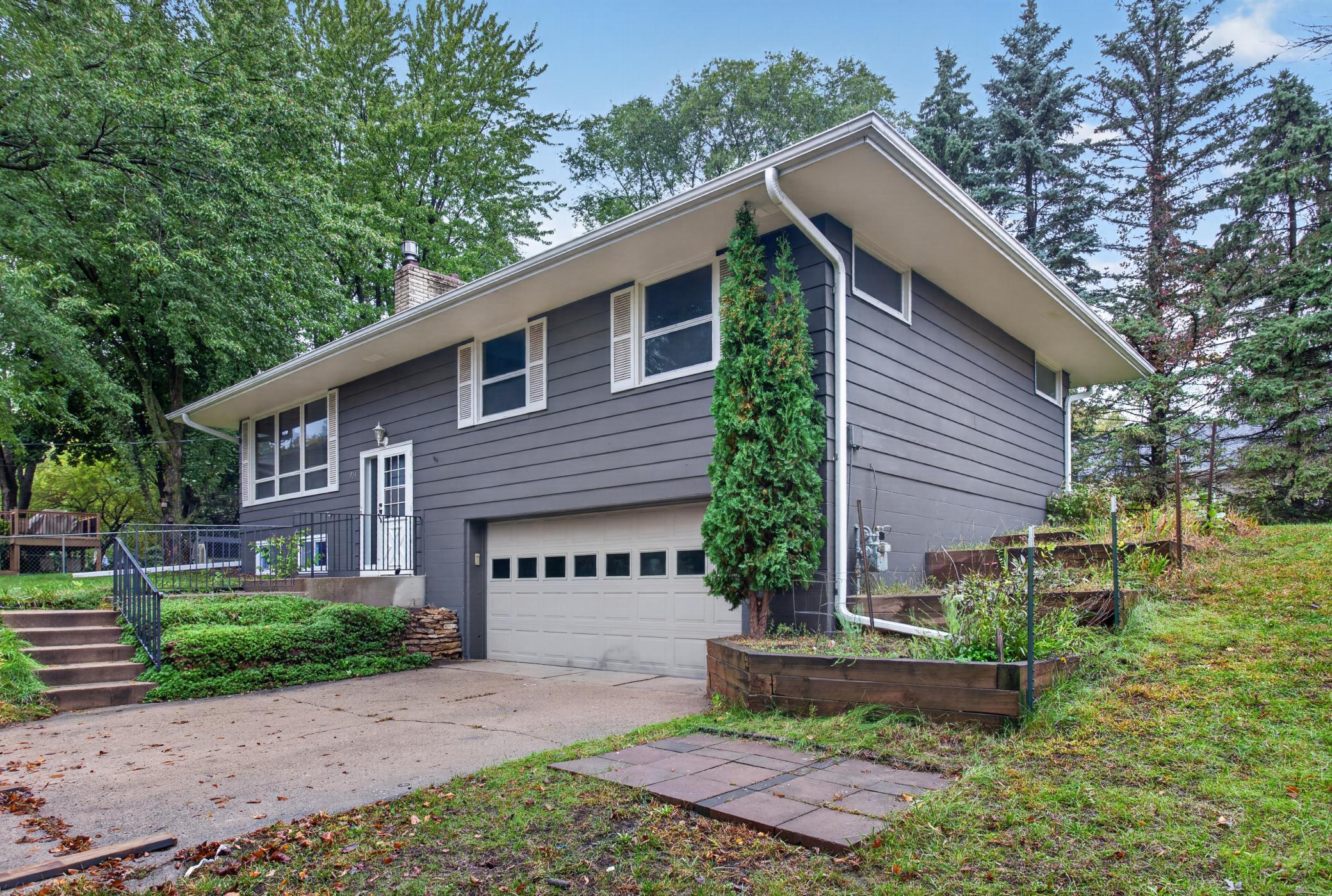View of Residential at 724 152nd Street, Burnsville MN 55306, Burnsville (15 of 21) - Mike Wilen | Minnesota Team Real Estate