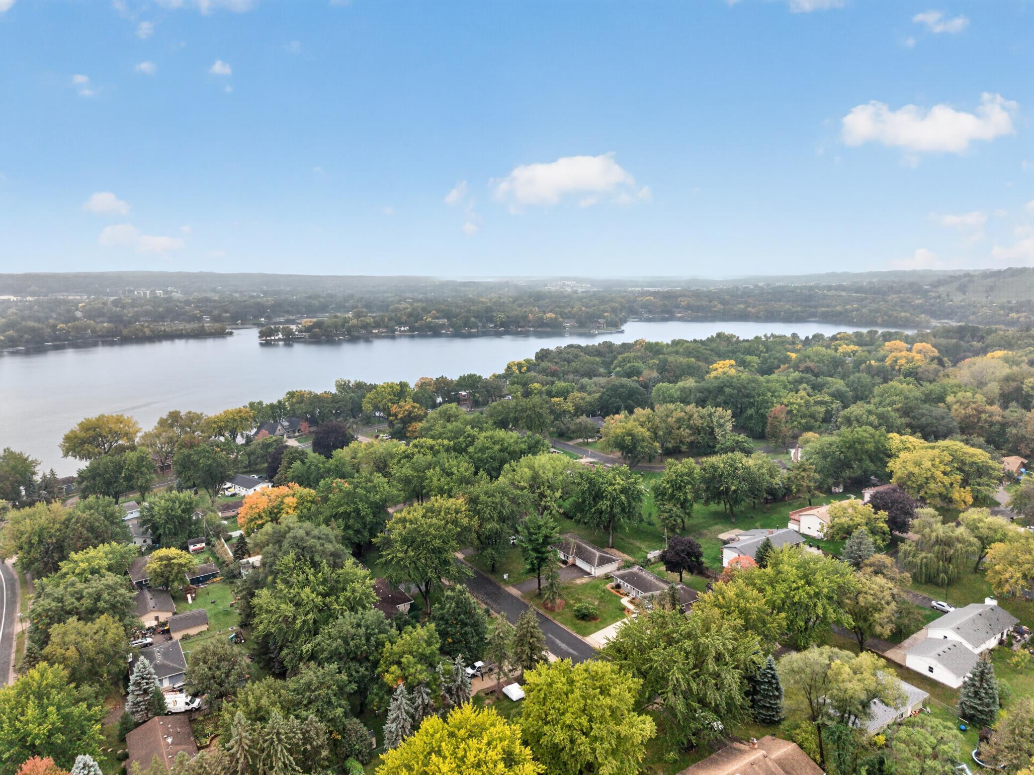 View of Residential at 724 152nd Street, Burnsville MN 55306, Burnsville (18 of 21) - Mike Wilen | Minnesota Team Real Estate