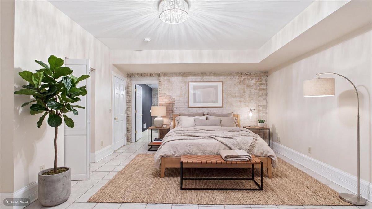 View of Residential at 300 Ridgewood Avenue #4, Minneapolis MN 55403, Minneapolis (15 of 31) - Mike Wilen | Minnesota Team Real Estate