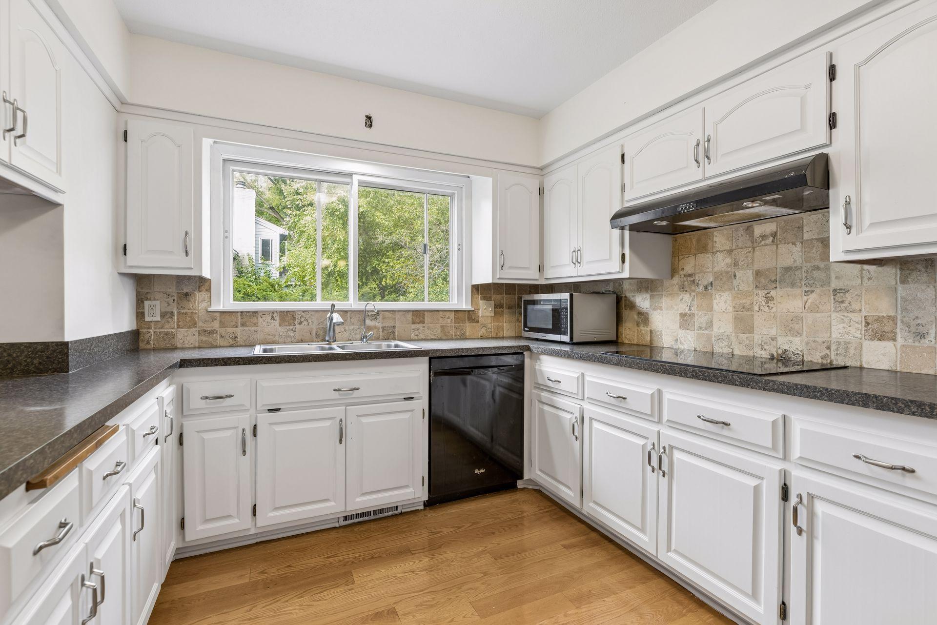 View of Residential at 1525 Saint Croix Circle, Golden Valley MN 55422, Golden Valley (14 of 52) - Mike Wilen | Minnesota Team Real Estate