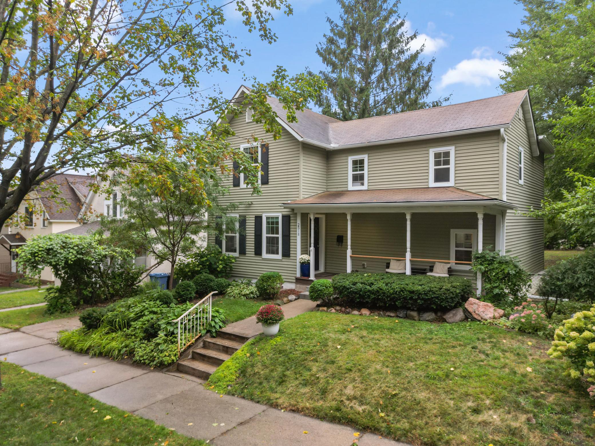 View of Single Family at 2518 Buchanan Street, Minneapolis - Mike Wilen | Minnesota Team Real Estate