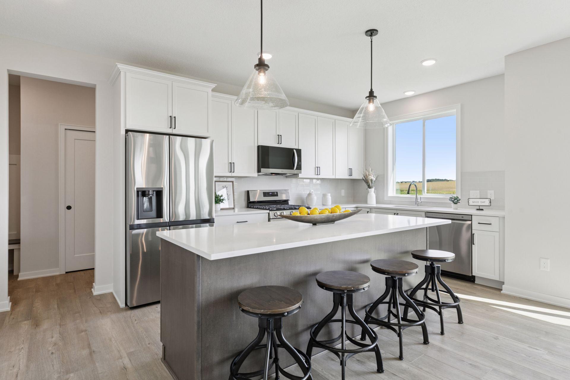 View of Residential at 10115 Blackmoor Road, Woodbury MN 55129, Woodbury (9 of 42) - Mike Wilen | Minnesota Team Real Estate