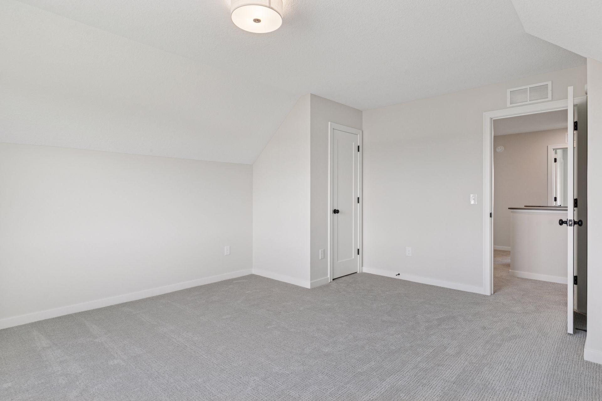 View of Residential at 10115 Blackmoor Road, Woodbury MN 55129, Woodbury (31 of 42) - Mike Wilen | Minnesota Team Real Estate