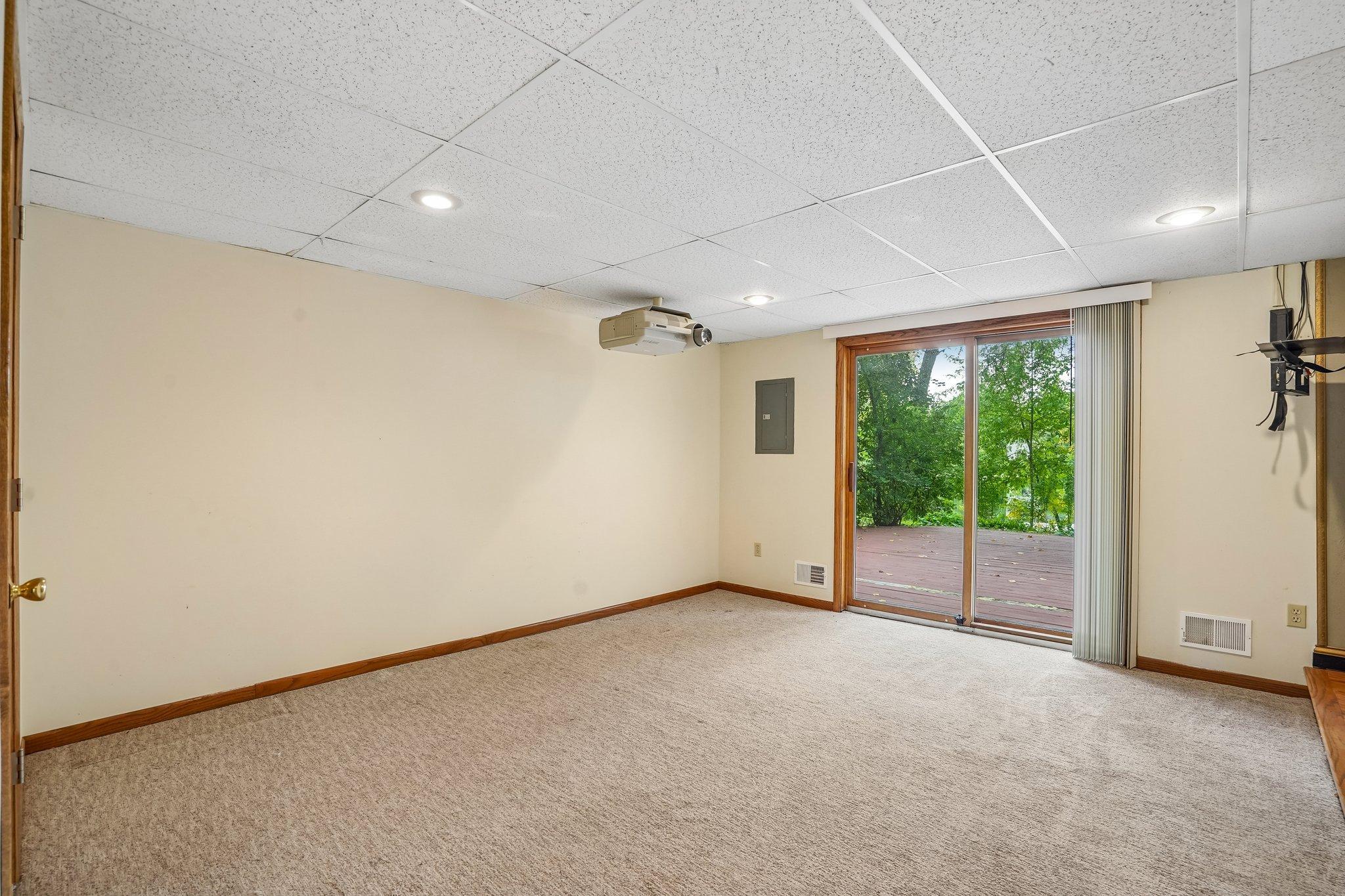 View of Residential at 8408 Sheridan Avenue, Brooklyn Park MN 55444, Brooklyn Park (16 of 23) - Mike Wilen | Minnesota Team Real Estate