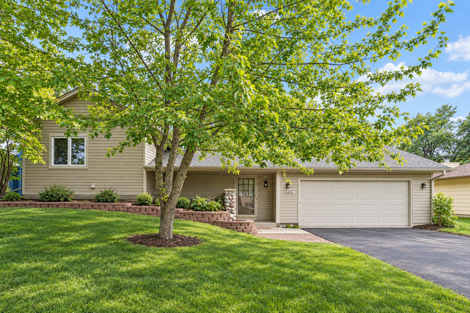 View of Single Family at 8408 Sheridan Avenue, Brooklyn Park - Mike Wilen | Minnesota Team Real Estate