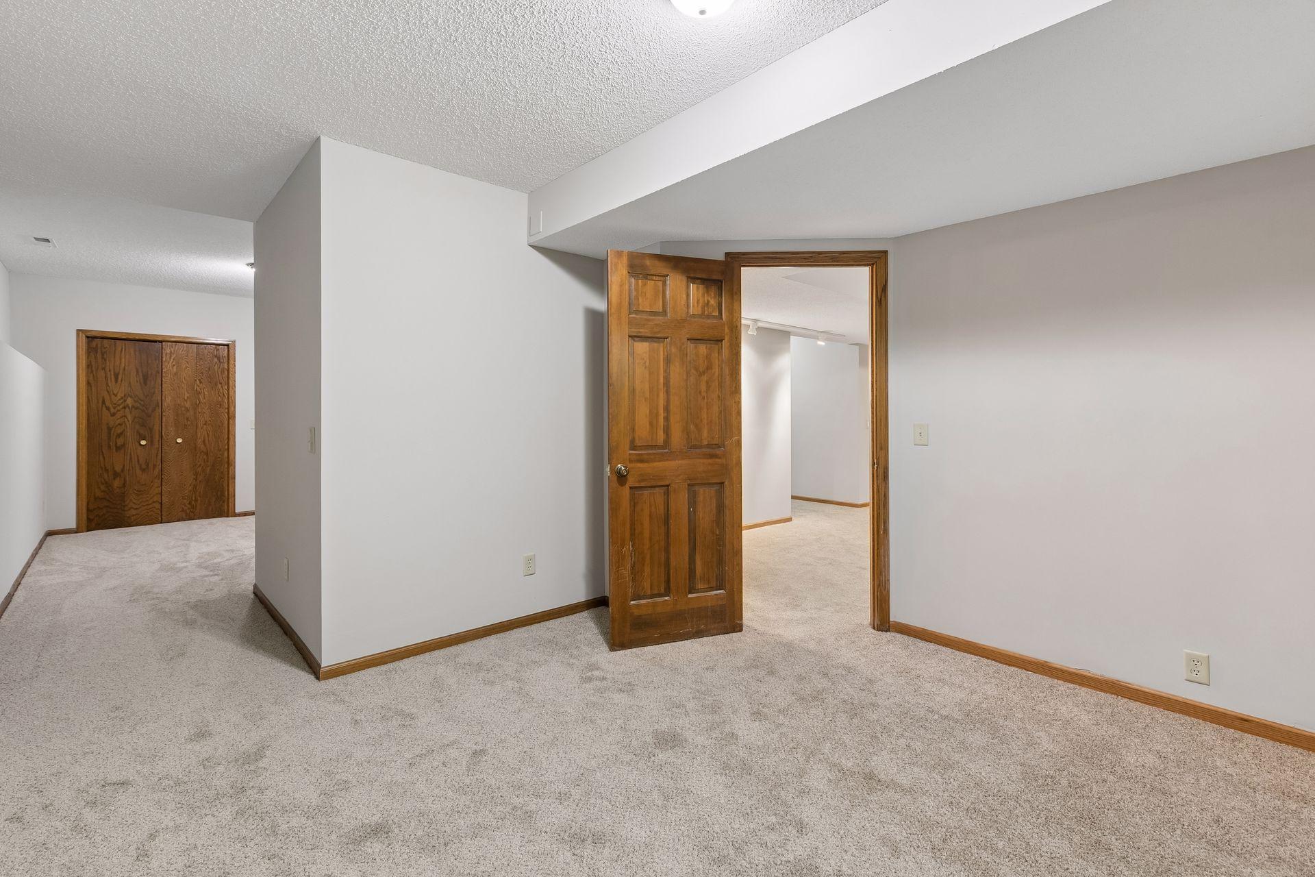 View of Residential at 12708 Diamond Drive, Burnsville MN 55337, Burnsville (51 of 68) - Mike Wilen | Minnesota Team Real Estate
