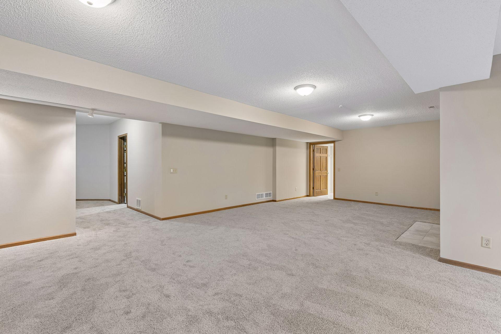 View of Residential at 12708 Diamond Drive, Burnsville MN 55337, Burnsville (45 of 68) - Mike Wilen | Minnesota Team Real Estate