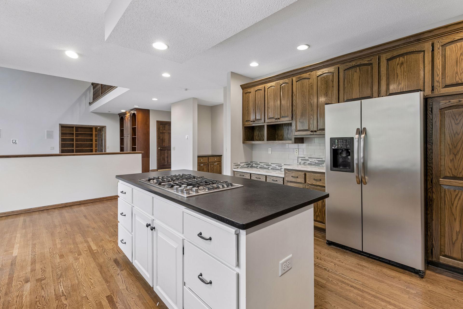 View of Residential at 12708 Diamond Drive, Burnsville MN 55337, Burnsville (19 of 68) - Mike Wilen | Minnesota Team Real Estate