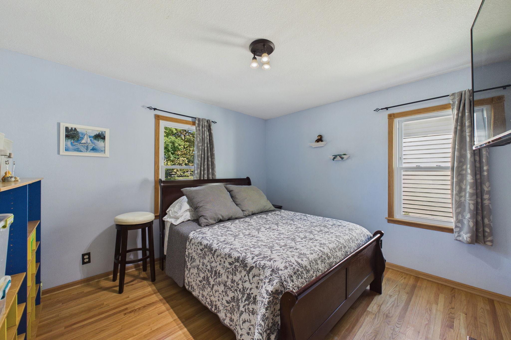 View of Residential at 186 Hurley Street, West Saint Paul MN 55118, West Saint Paul (18 of 27) - Mike Wilen | Minnesota Team Real Estate