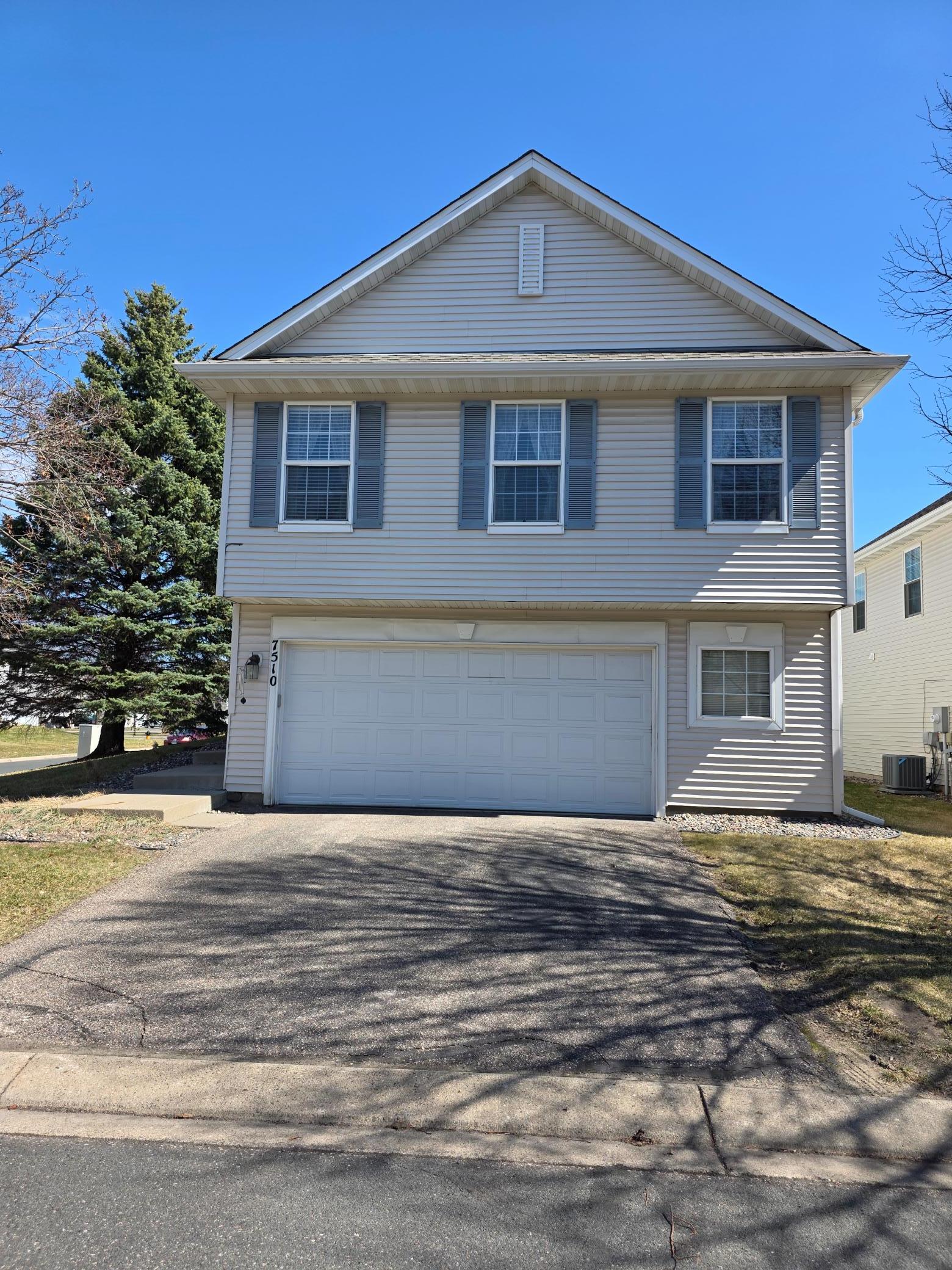 View of Single Family at 7510 Hampton Lane, Prior Lake - Mike Wilen | Minnesota Team Real Estate