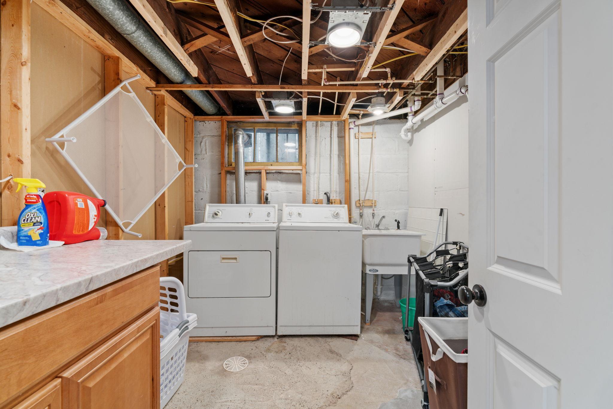 View of Residential at 4219 5th Avenue, Minneapolis MN 55409, Minneapolis (29 of 41) - Mike Wilen | Minnesota Team Real Estate