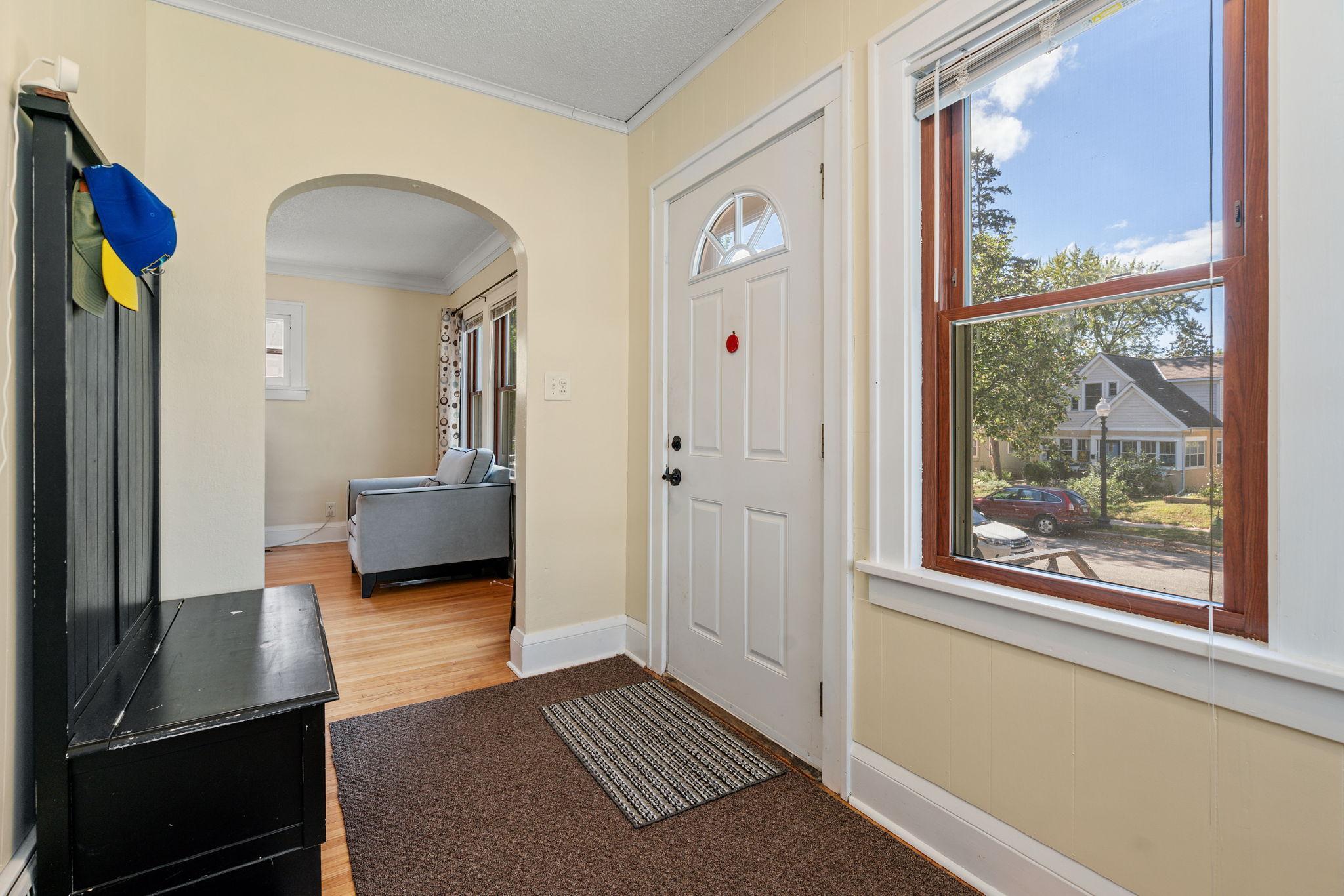 View of Residential at 4219 5th Avenue, Minneapolis MN 55409, Minneapolis (6 of 41) - Mike Wilen | Minnesota Team Real Estate