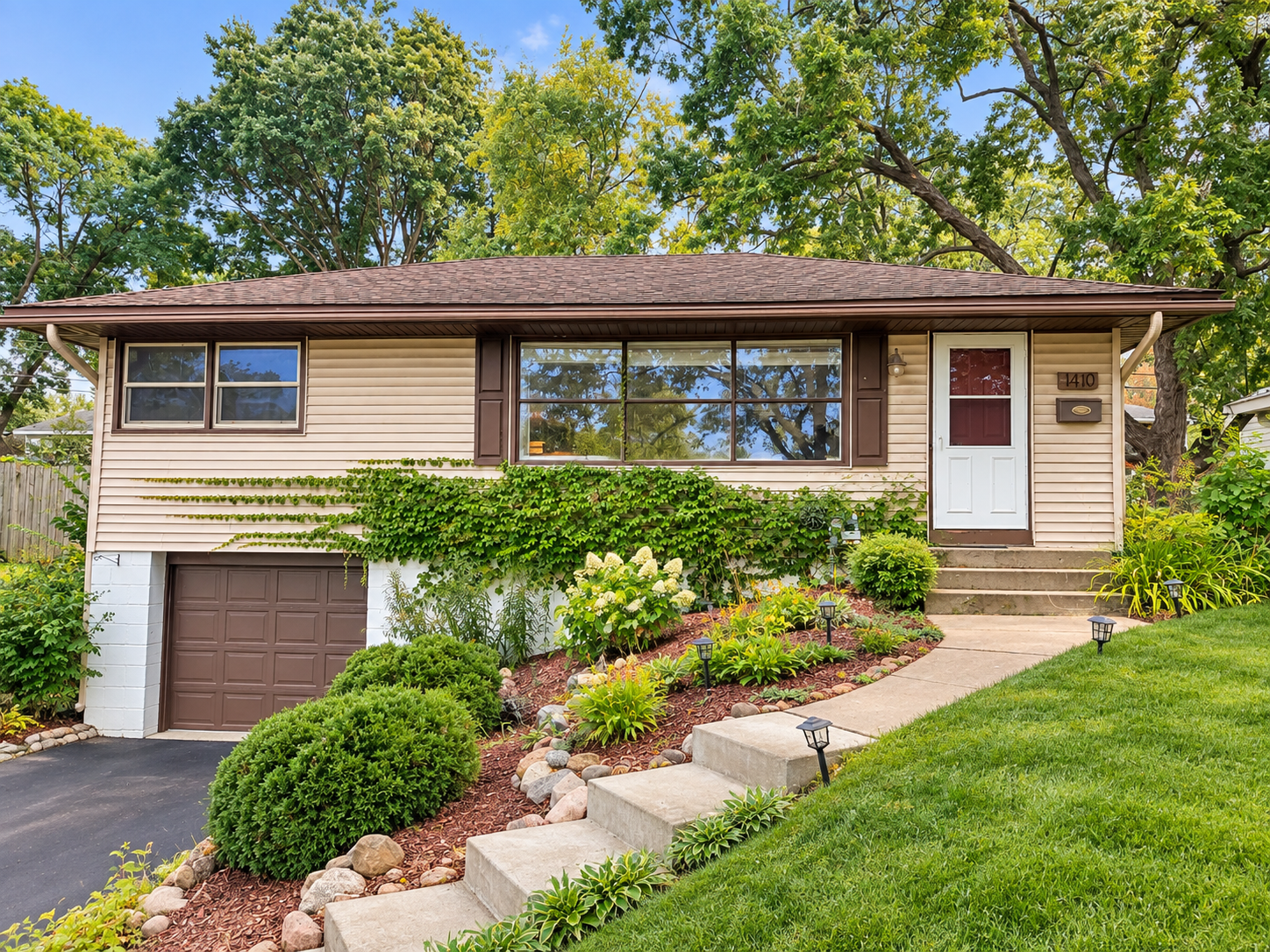 View of Single Family at 1410 Jordan Avenue, Saint Louis Park - Mike Wilen | Minnesota Team Real Estate