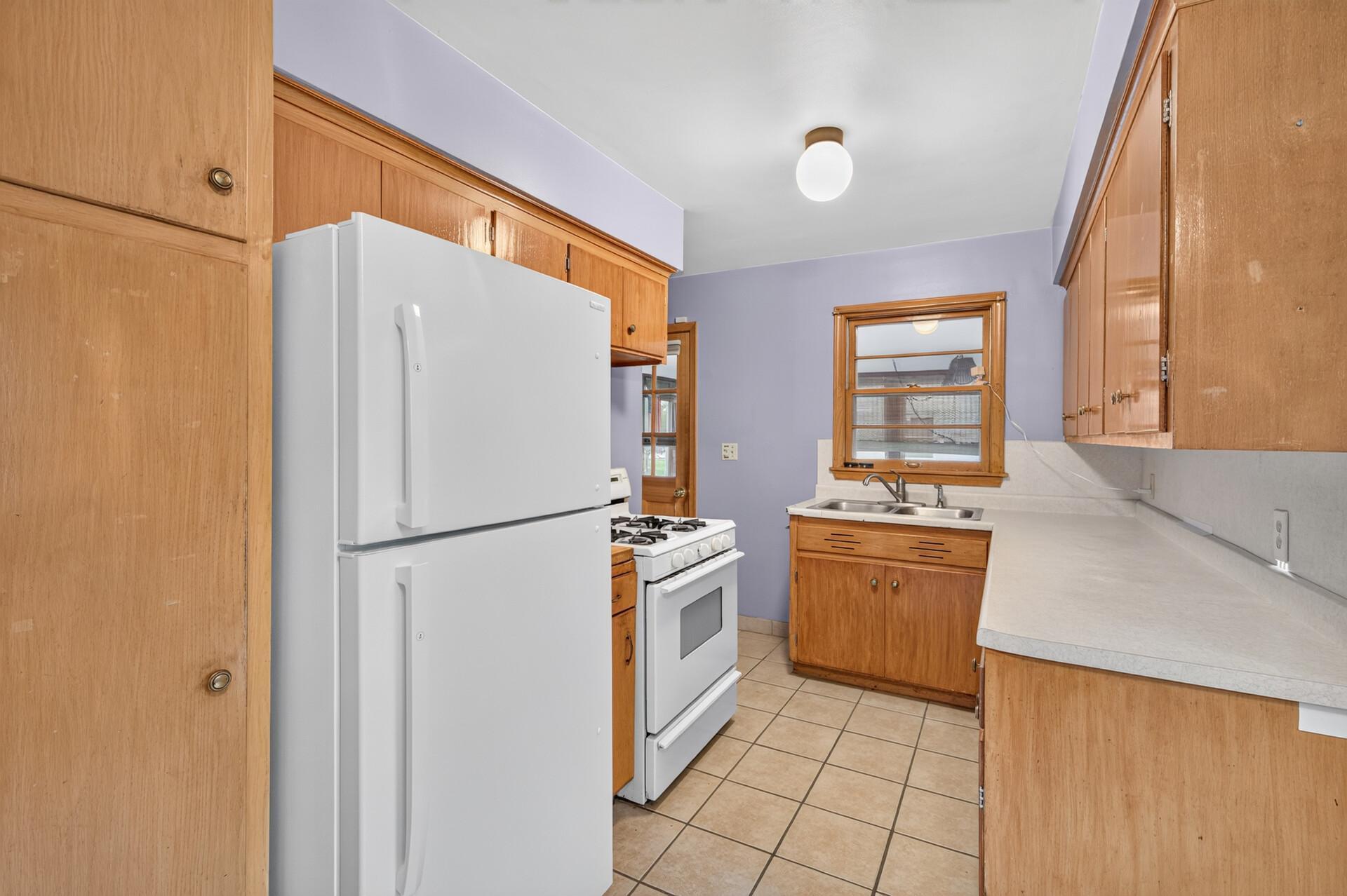 View of Residential at 1750 Lark Avenue, Maplewood MN 55109, Maplewood (10 of 21) - Mike Wilen | Minnesota Team Real Estate