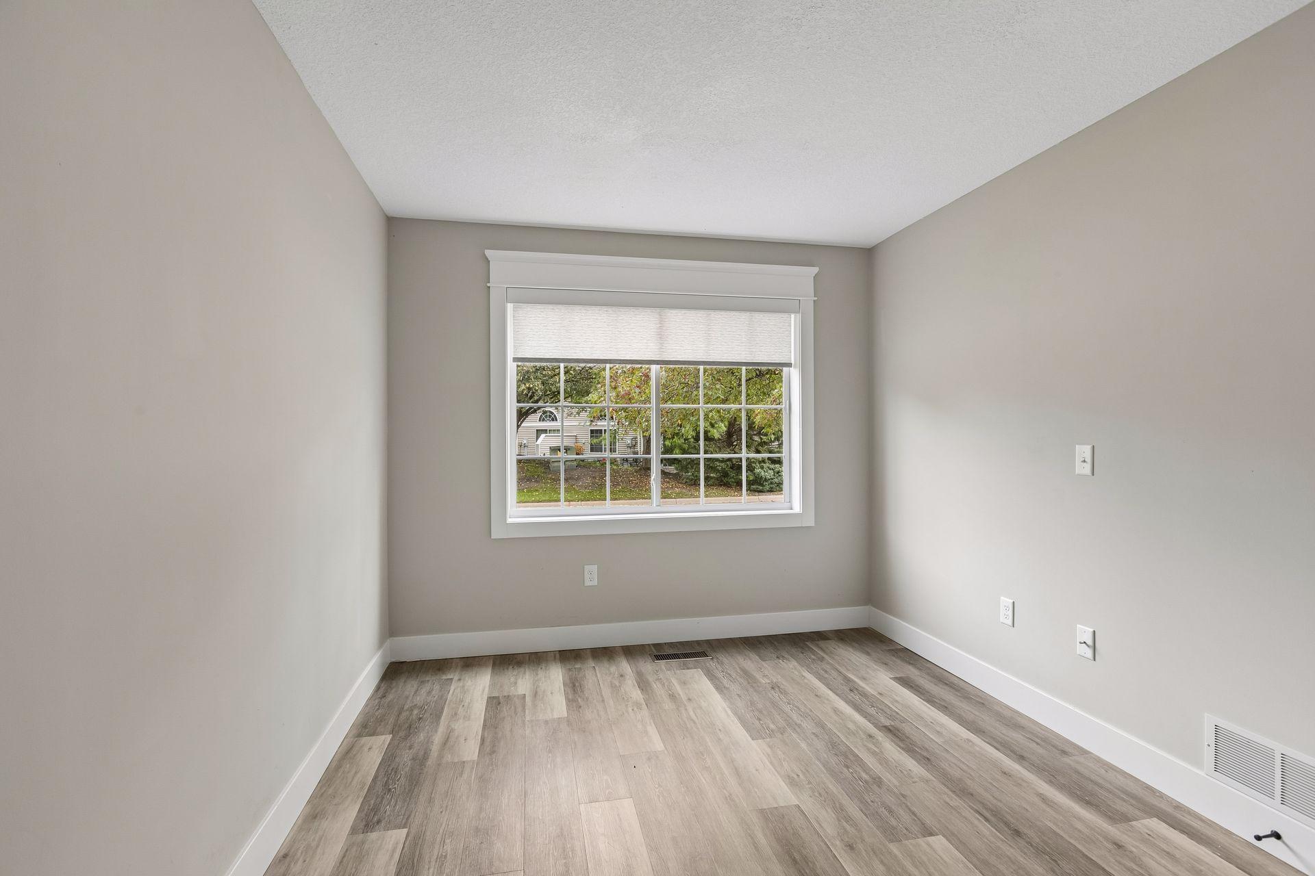 View of Residential at 8605 Oxford Lane, Brooklyn Park MN 55443, Brooklyn Park (14 of 22) - Mike Wilen | Minnesota Team Real Estate